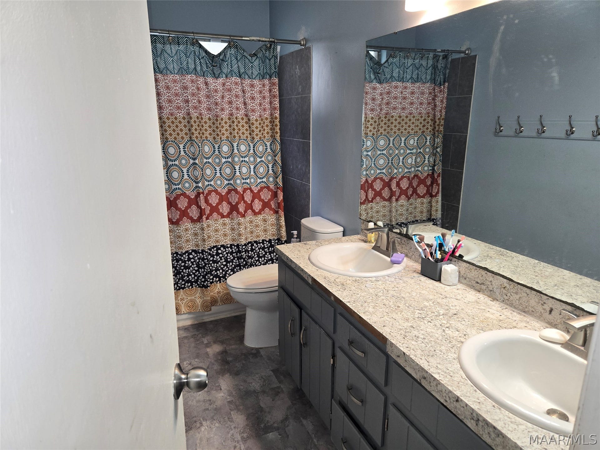 Hall Bath-Full Bath