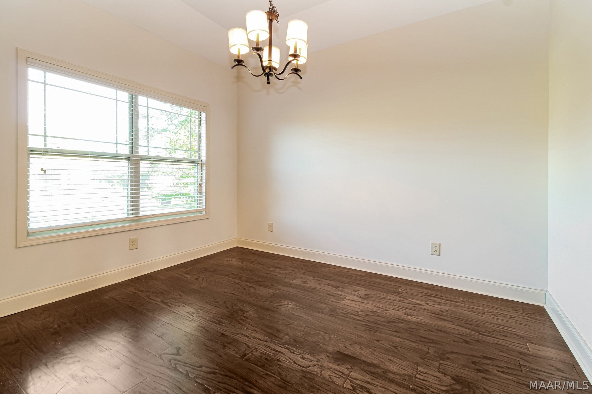21 Calcite Lane, Pike Road, AL 36064 21 Calcite Lane, Pike Road, AL 36064