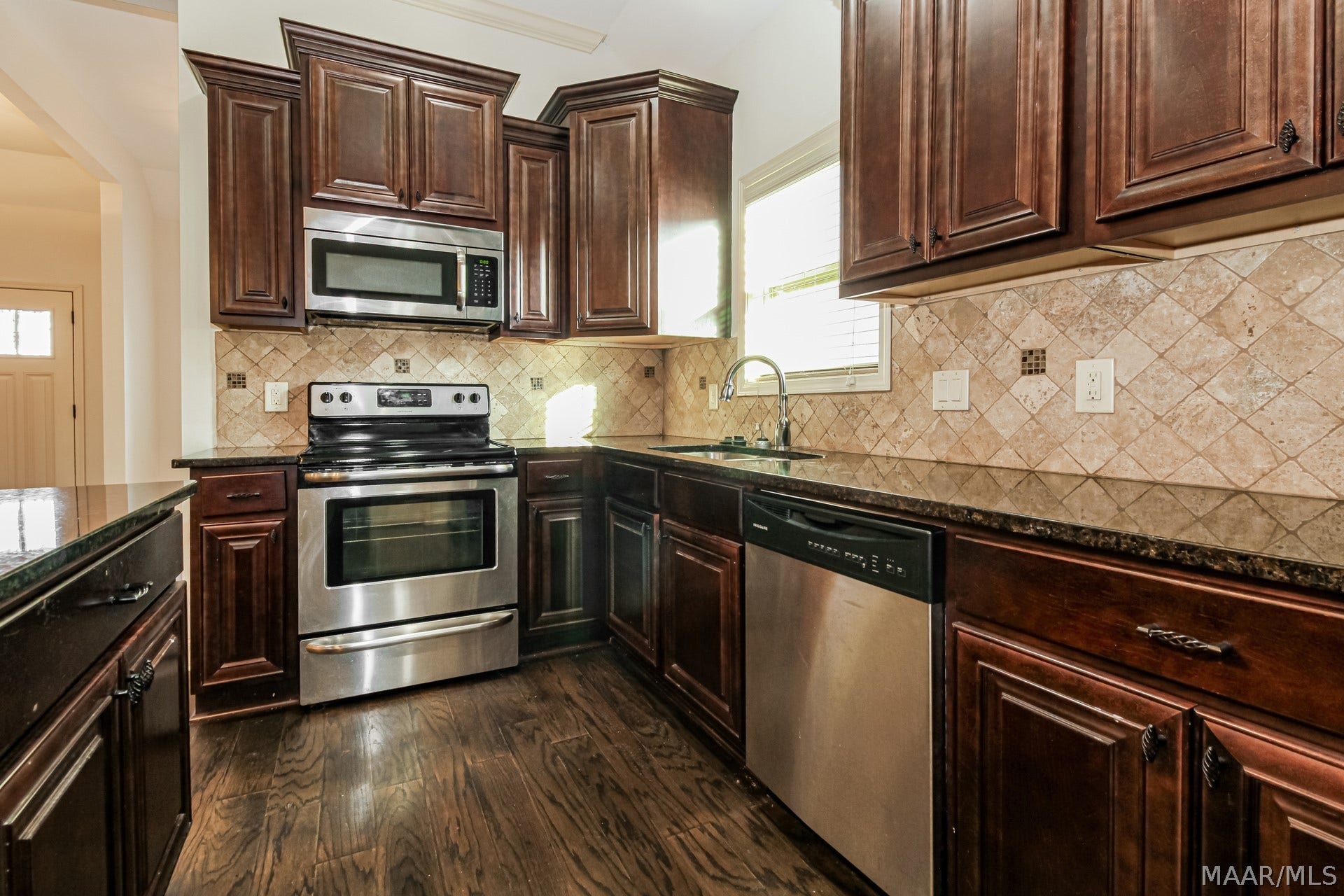 21 Calcite Lane, Pike Road, AL 36064 21 Calcite Lane, Pike Road, AL 36064