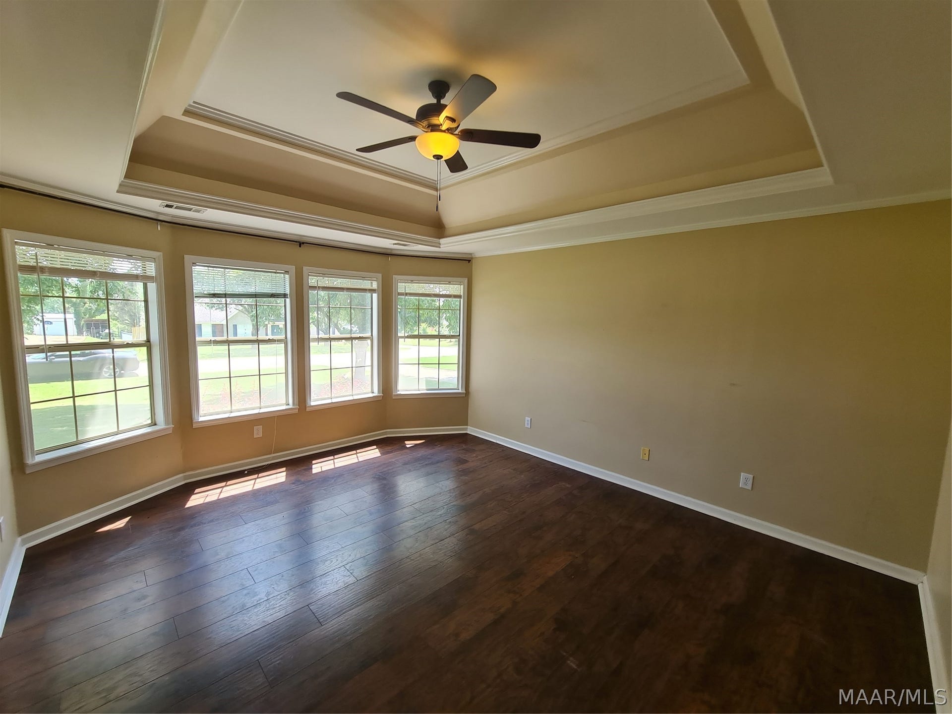 61 OLD ORCHARD Road, Deatsville, AL 36022