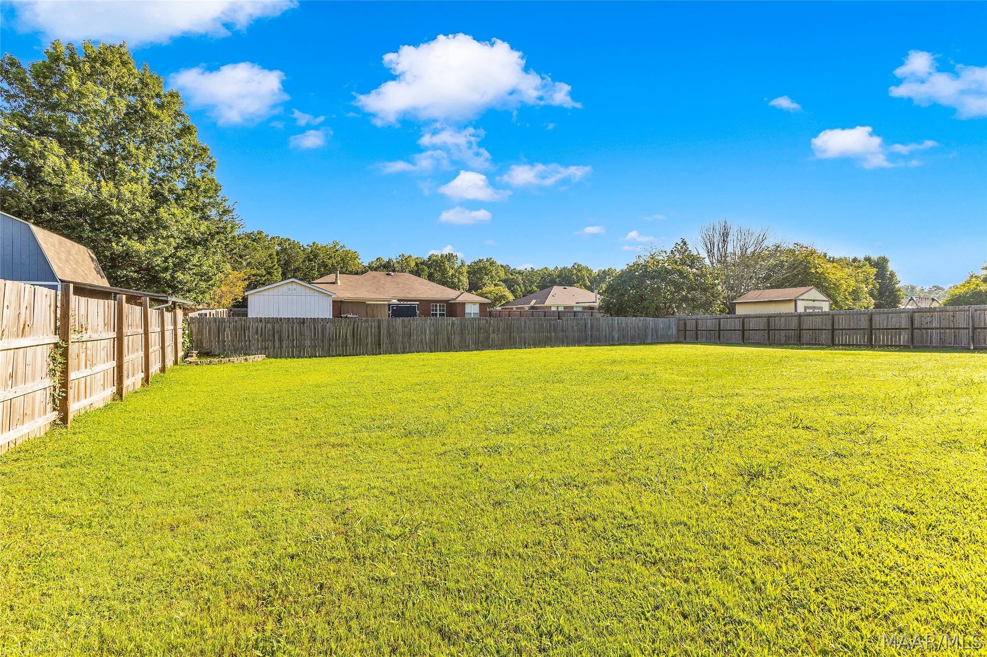 586 INGLESIDE Way, Pike Road, AL 36064 586 INGLESIDE Way, Pike Road, AL 36064