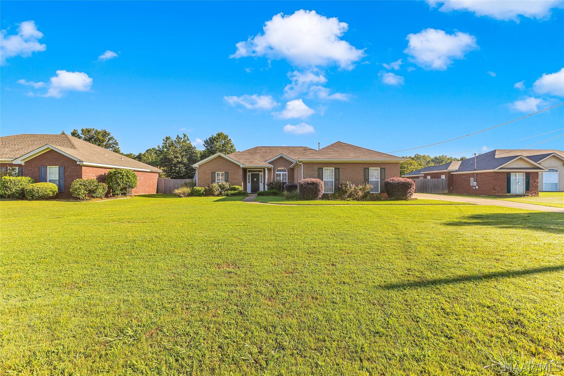 586 INGLESIDE Way, Pike Road, AL 36064 586 INGLESIDE Way, Pike Road, AL 36064