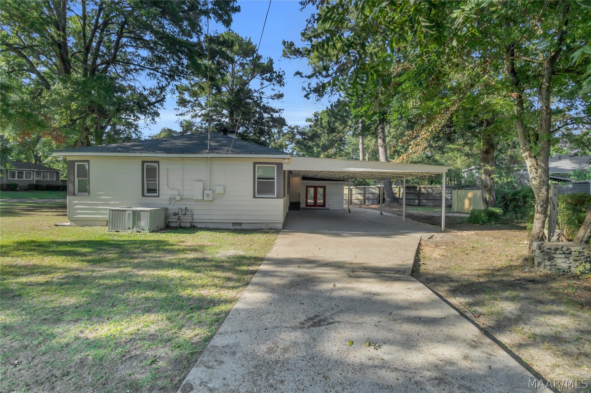 2009 Commodore Street, Montgomery, AL 36106