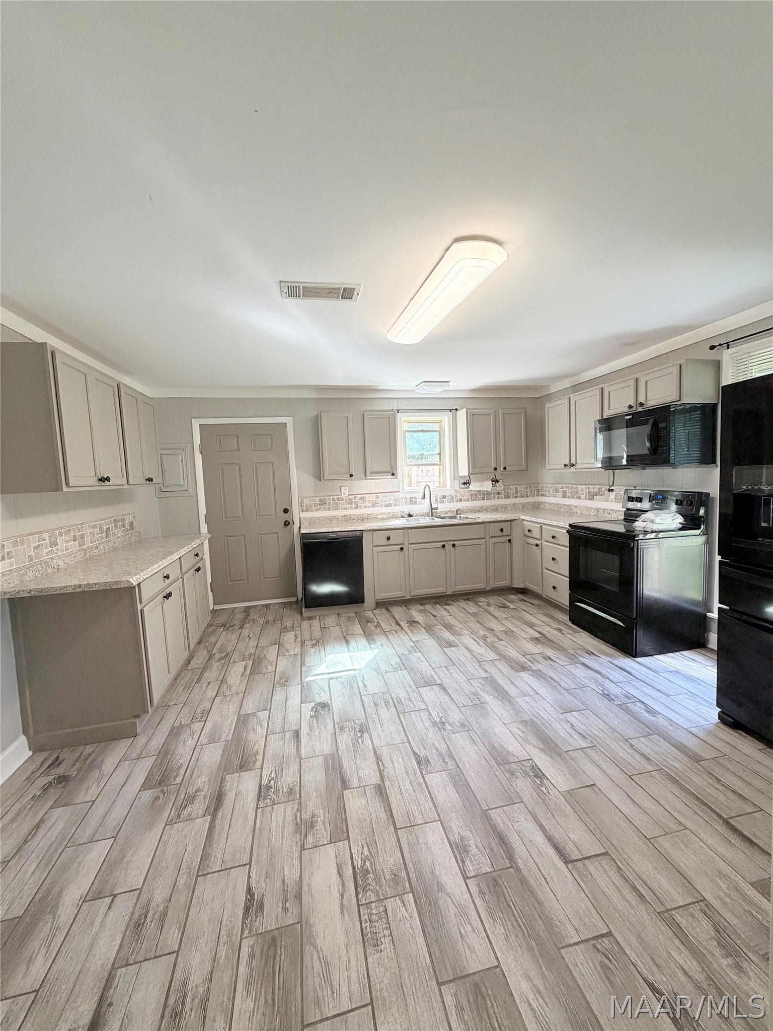 69 PINE Drive, Eclectic, AL 36024 69 PINE Drive, Eclectic, AL 36024