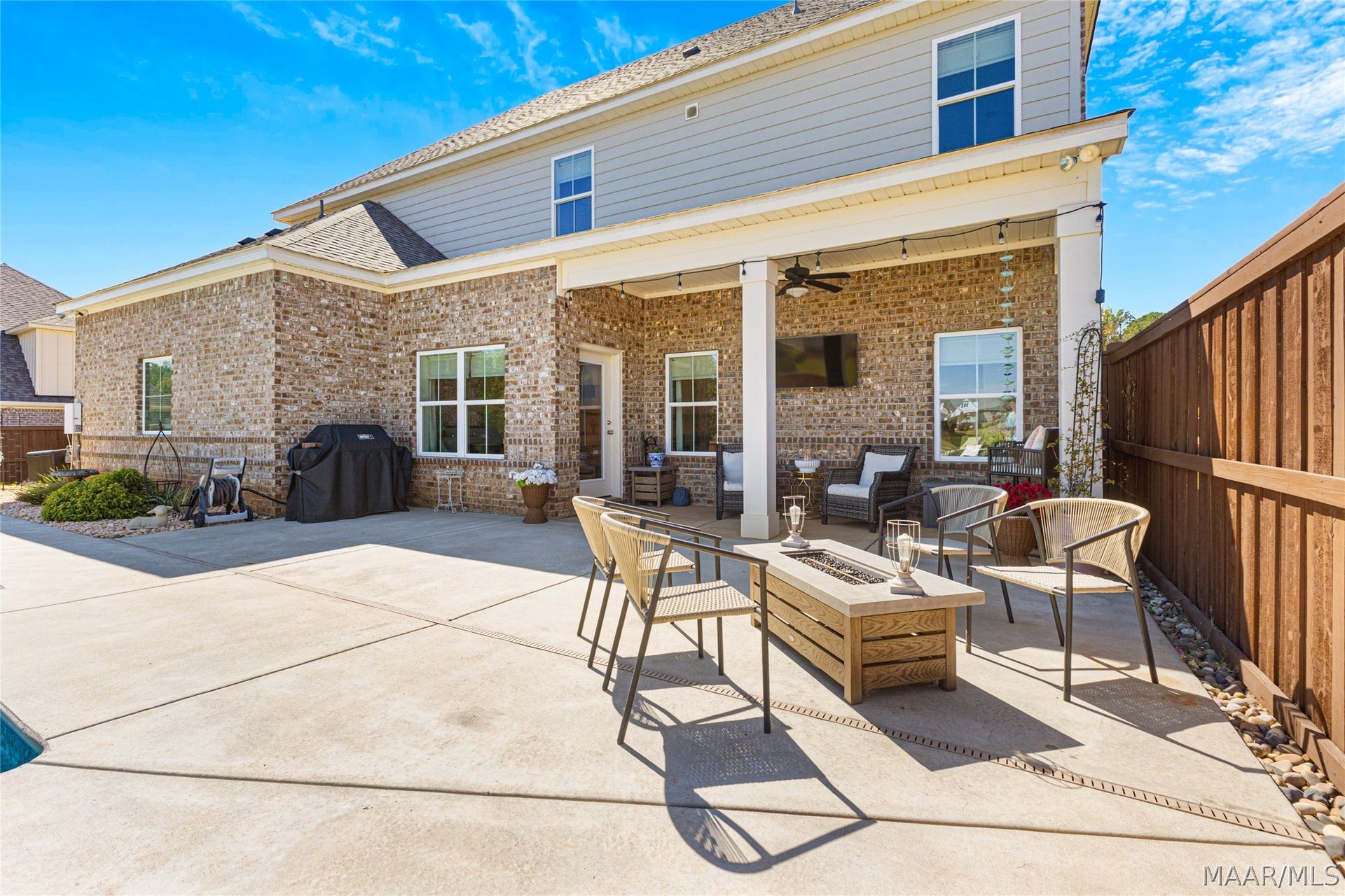 1018 Sunfield Drive, Prattville, AL 36066 1018 Sunfield Drive, Prattville, AL 36066