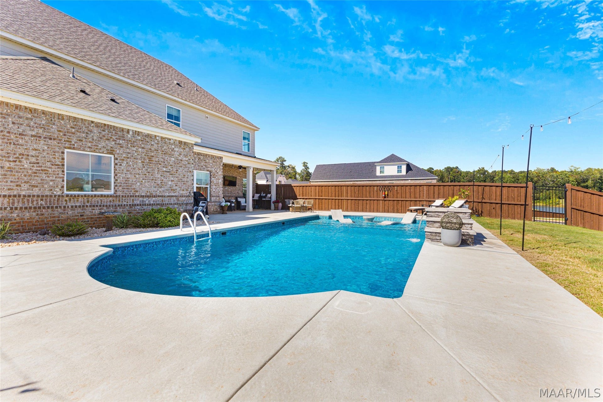 1018 Sunfield Drive, Prattville, AL 36066 1018 Sunfield Drive, Prattville, AL 36066