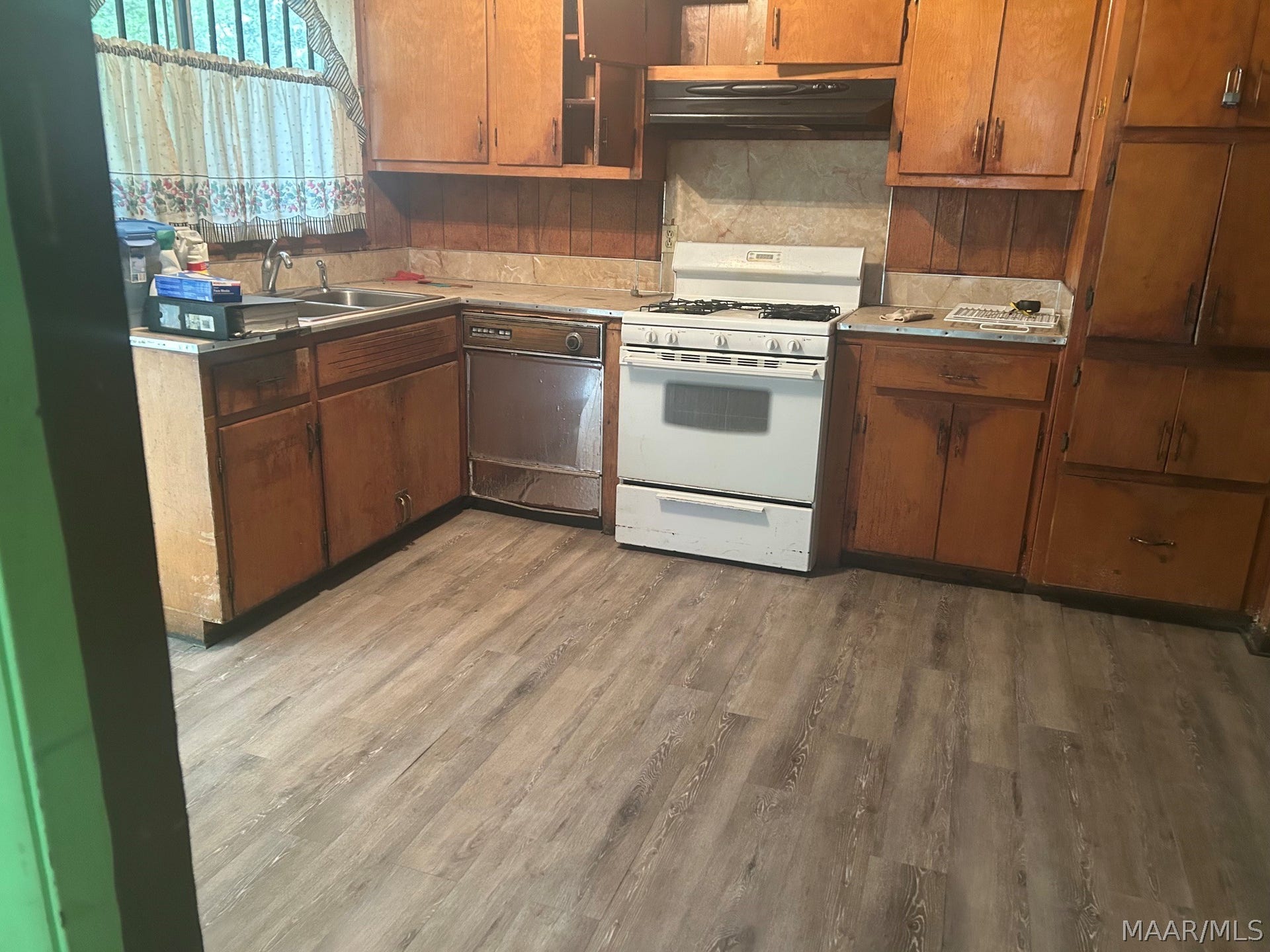 303 Bibb Street, Tuskegee, AL 36088