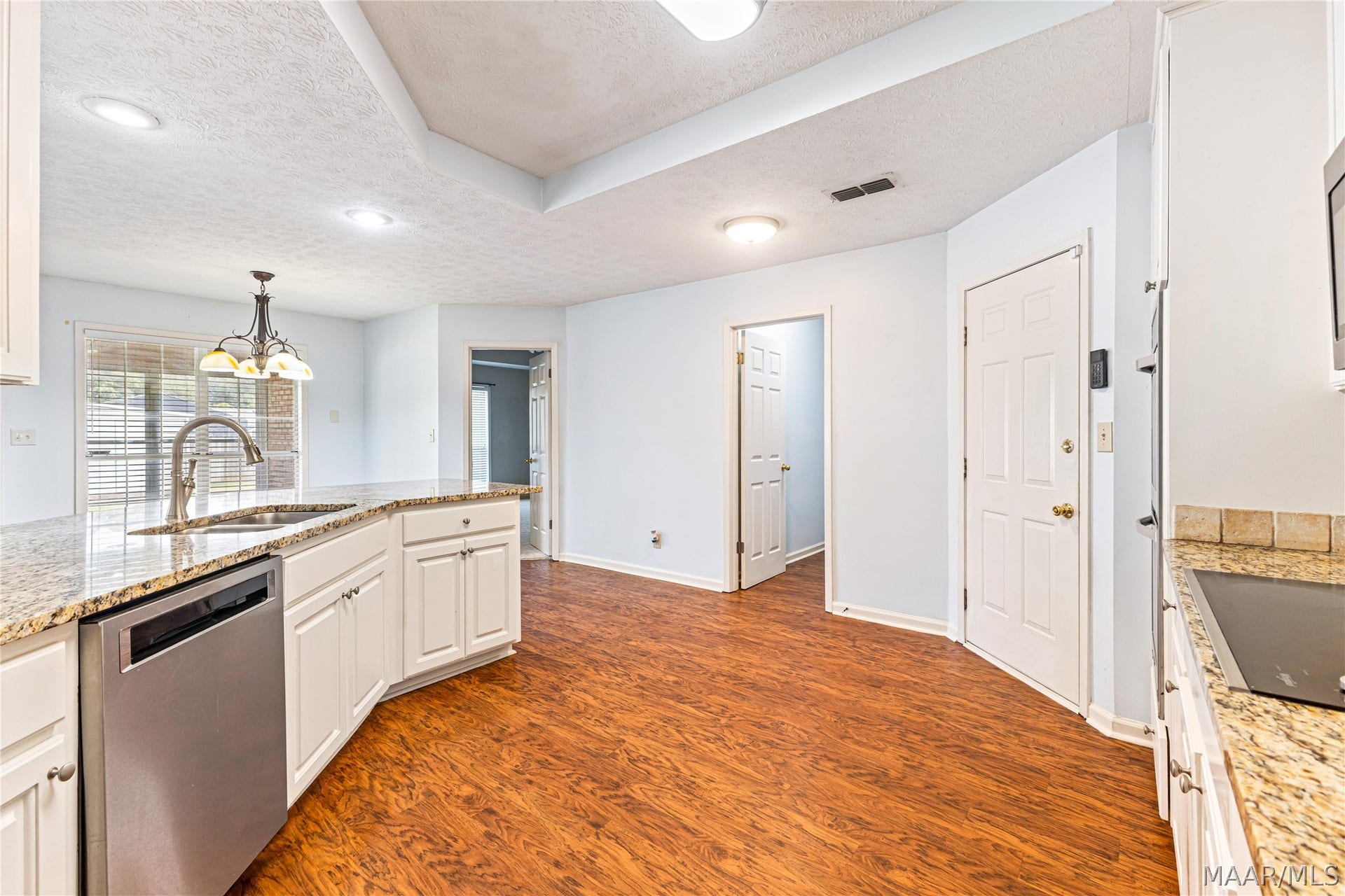 7363 Old Barn Road, Montgomery, AL 36117 7363 Old Barn Road, Montgomery, AL 36117
