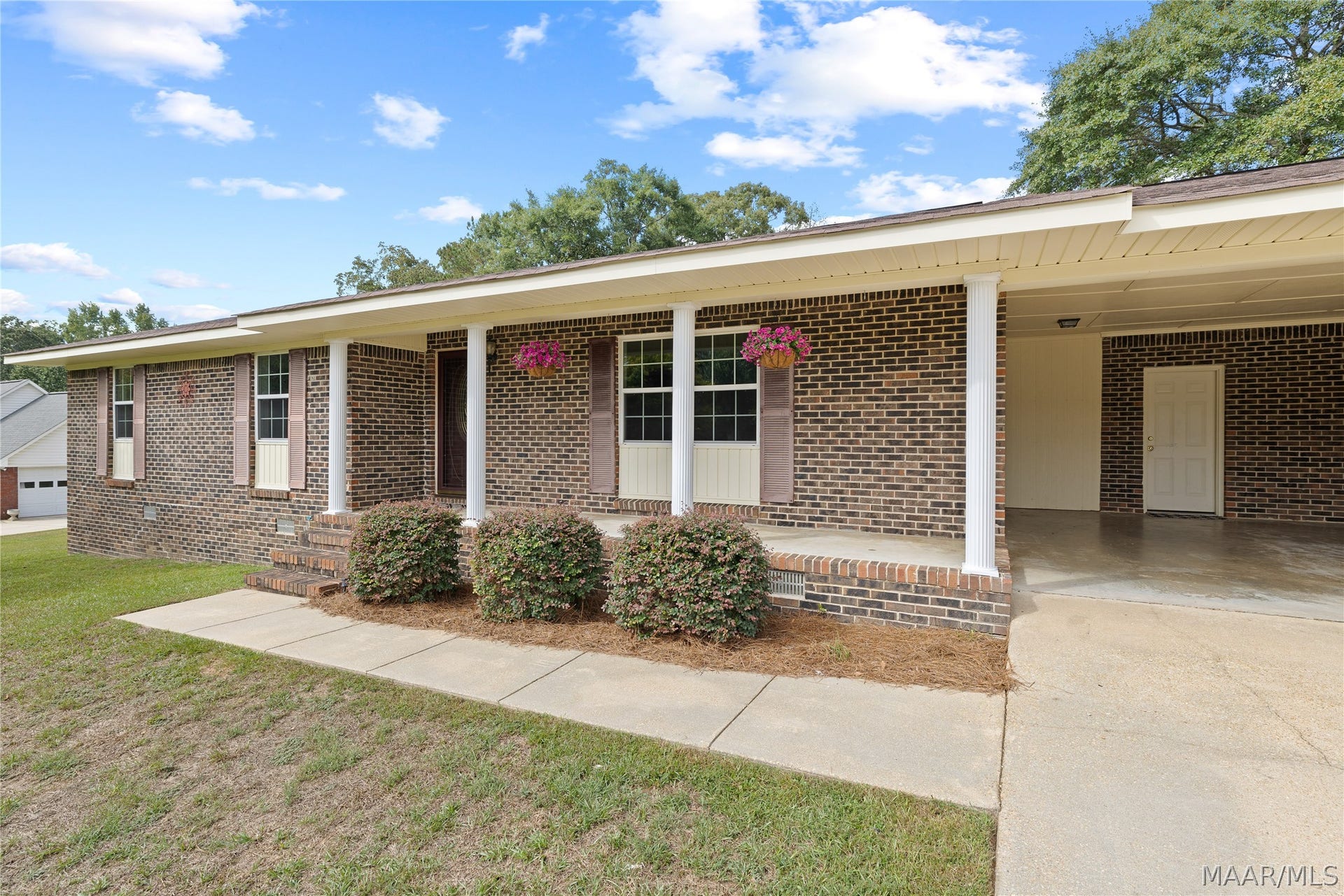 104 Crestview Drive, Clanton, AL 35045 104 Crestview Drive, Clanton, AL 35045