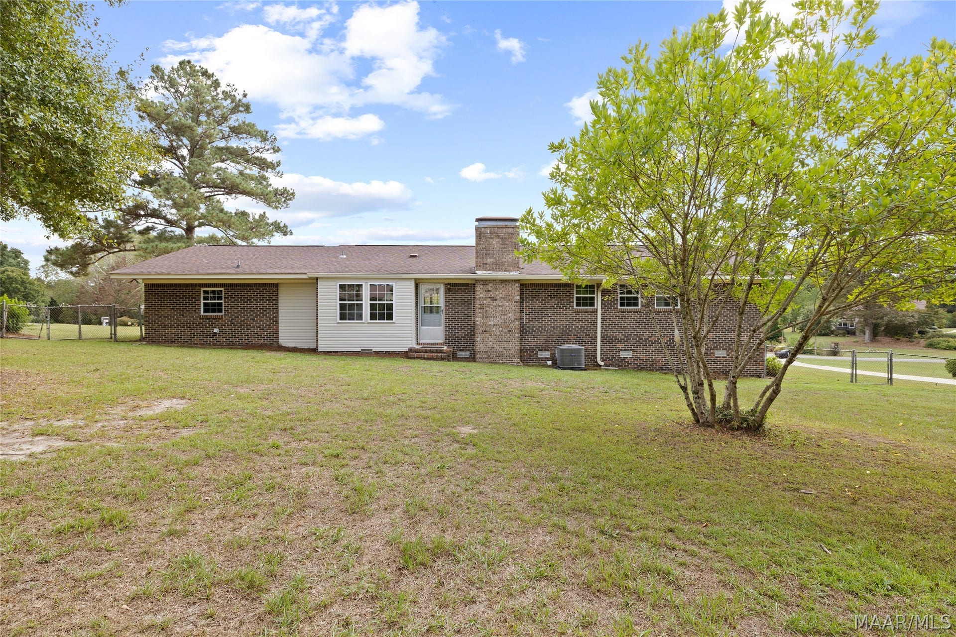 104 Crestview Drive, Clanton, AL 35045 104 Crestview Drive, Clanton, AL 35045