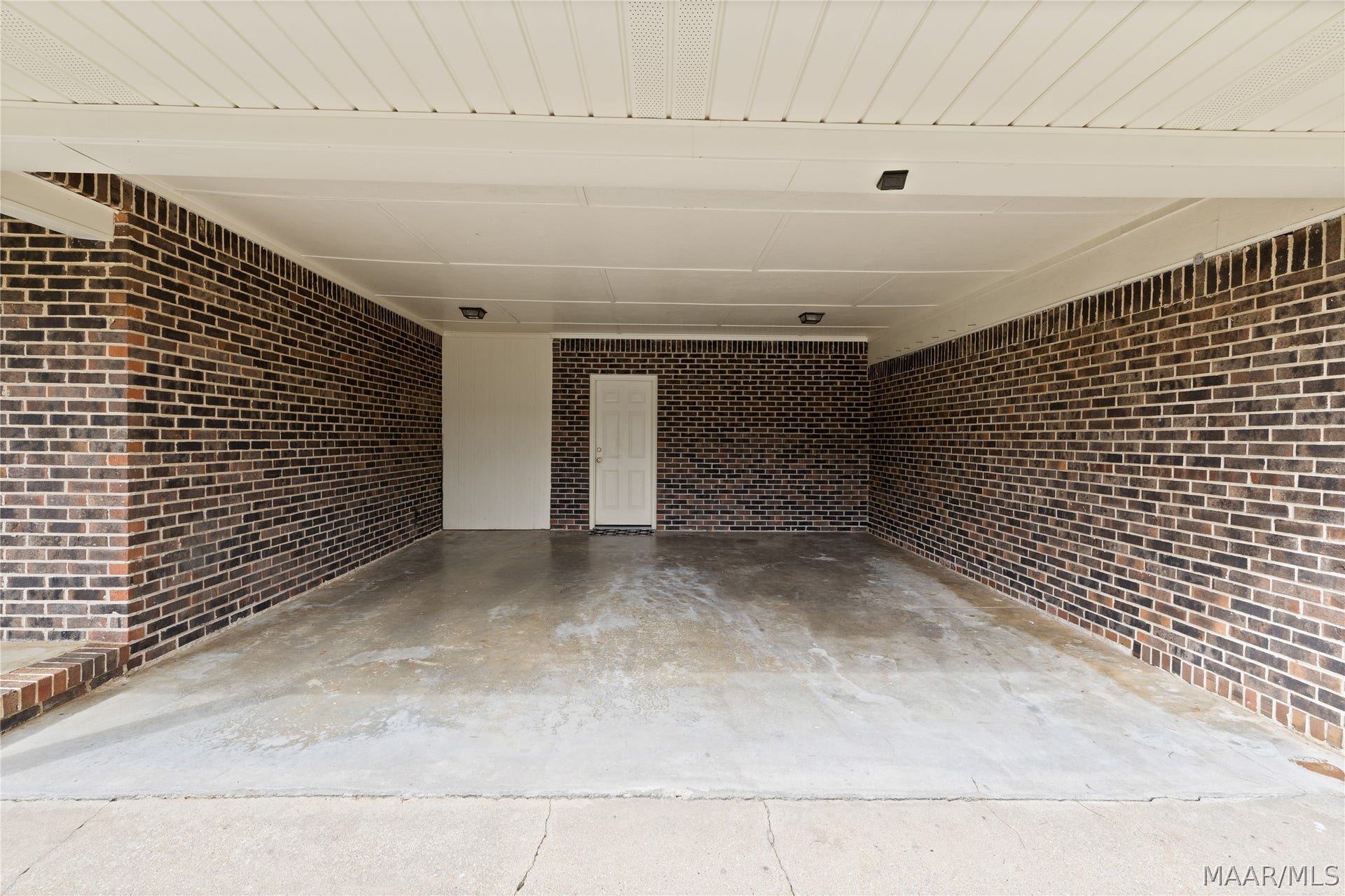 104 Crestview Drive, Clanton, AL 35045 104 Crestview Drive, Clanton, AL 35045