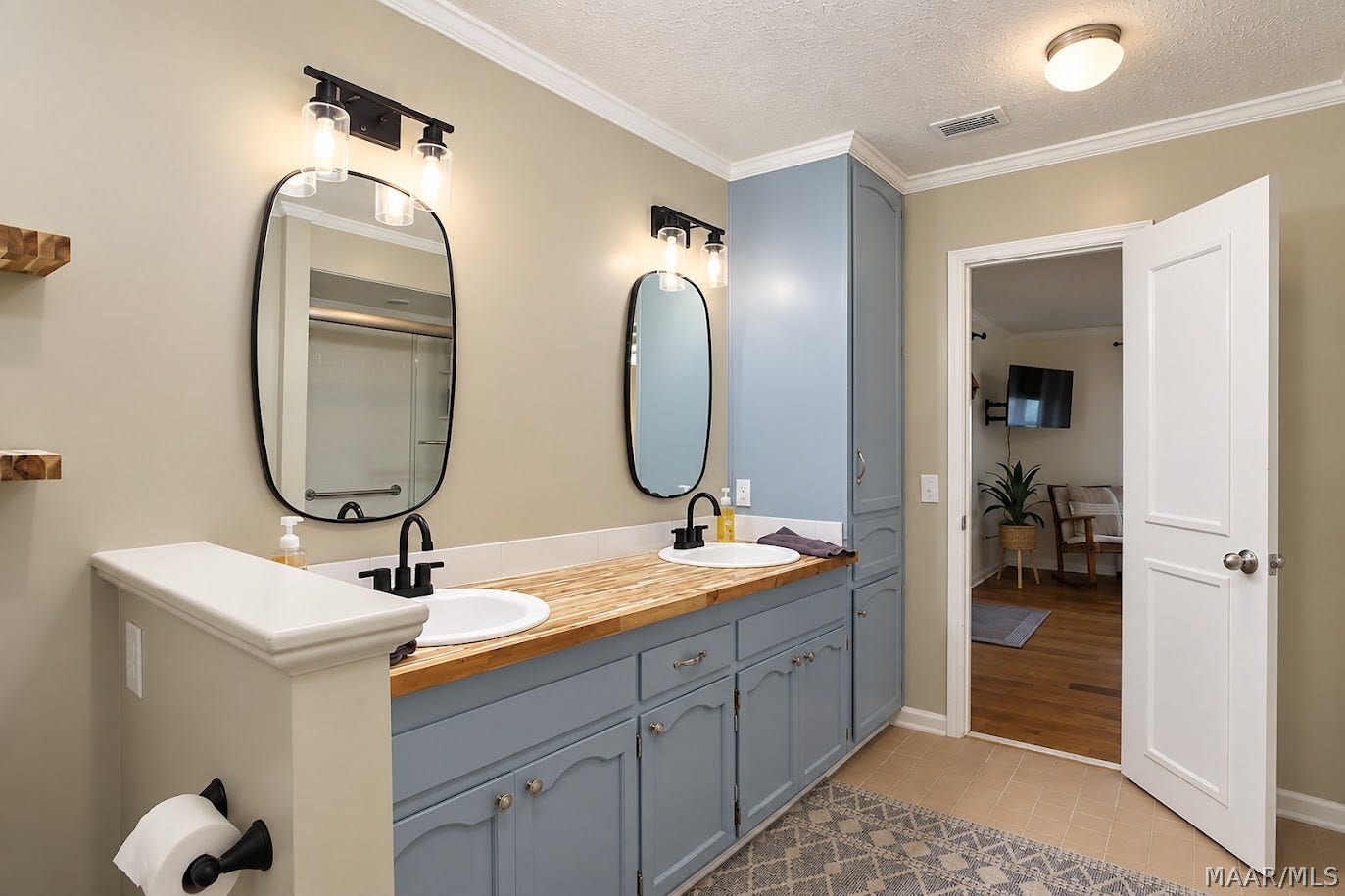 3883 Faunsdale Drive, Montgomery, AL 36109 3883 Faunsdale Drive, Montgomery, AL 36109