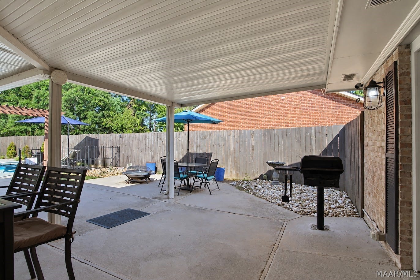 3883 Faunsdale Drive, Montgomery, AL 36109 3883 Faunsdale Drive, Montgomery, AL 36109
