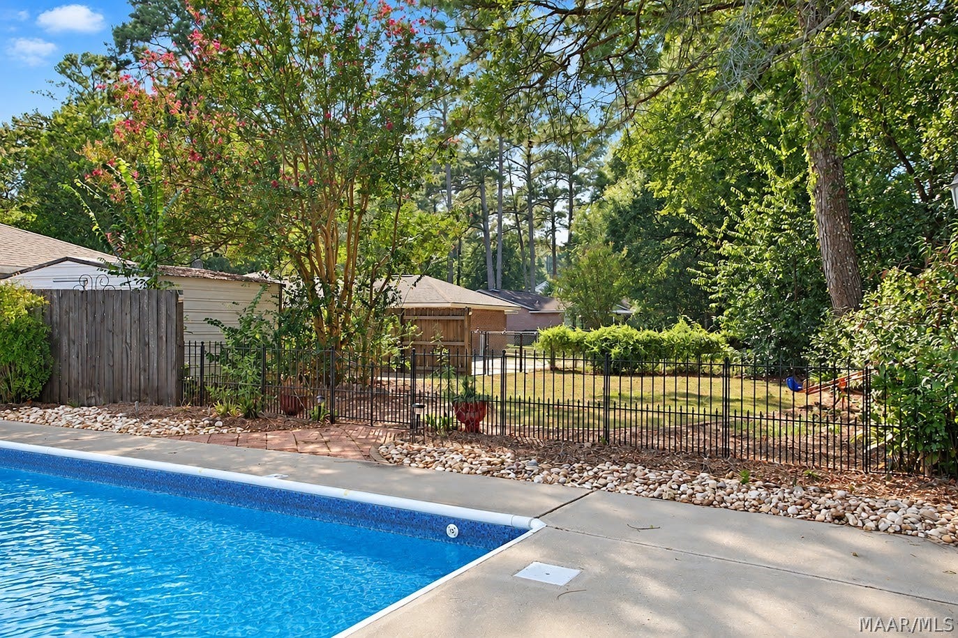3883 Faunsdale Drive, Montgomery, AL 36109 3883 Faunsdale Drive, Montgomery, AL 36109