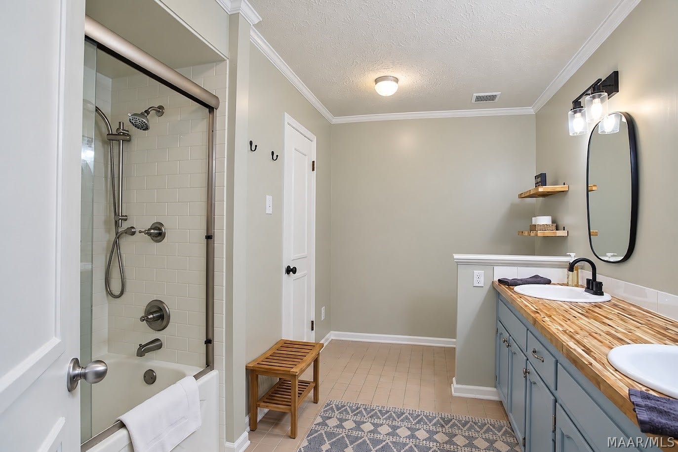 3883 Faunsdale Drive, Montgomery, AL 36109 3883 Faunsdale Drive, Montgomery, AL 36109
