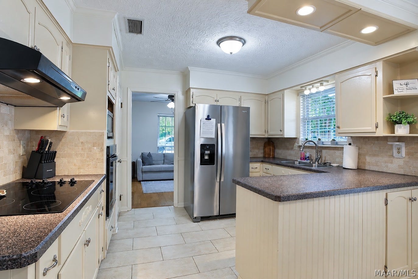 3883 Faunsdale Drive, Montgomery, AL 36109 3883 Faunsdale Drive, Montgomery, AL 36109
