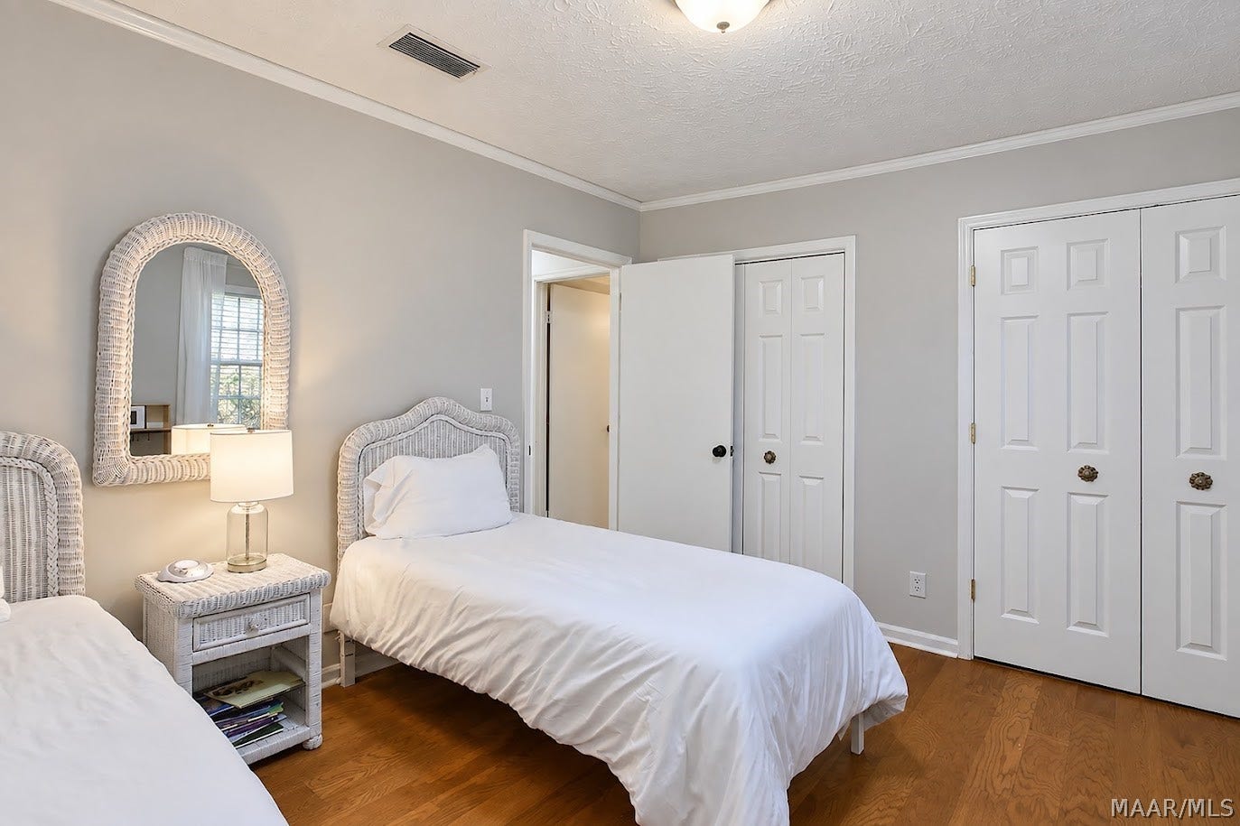 3883 Faunsdale Drive, Montgomery, AL 36109 3883 Faunsdale Drive, Montgomery, AL 36109