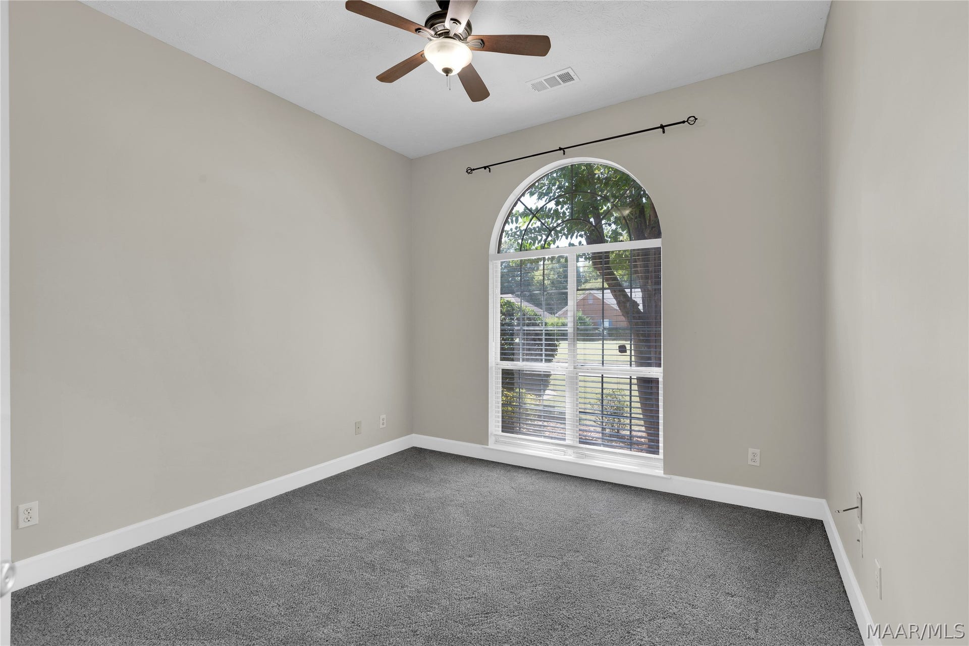 1649 Worthing Road, Montgomery, AL 36117