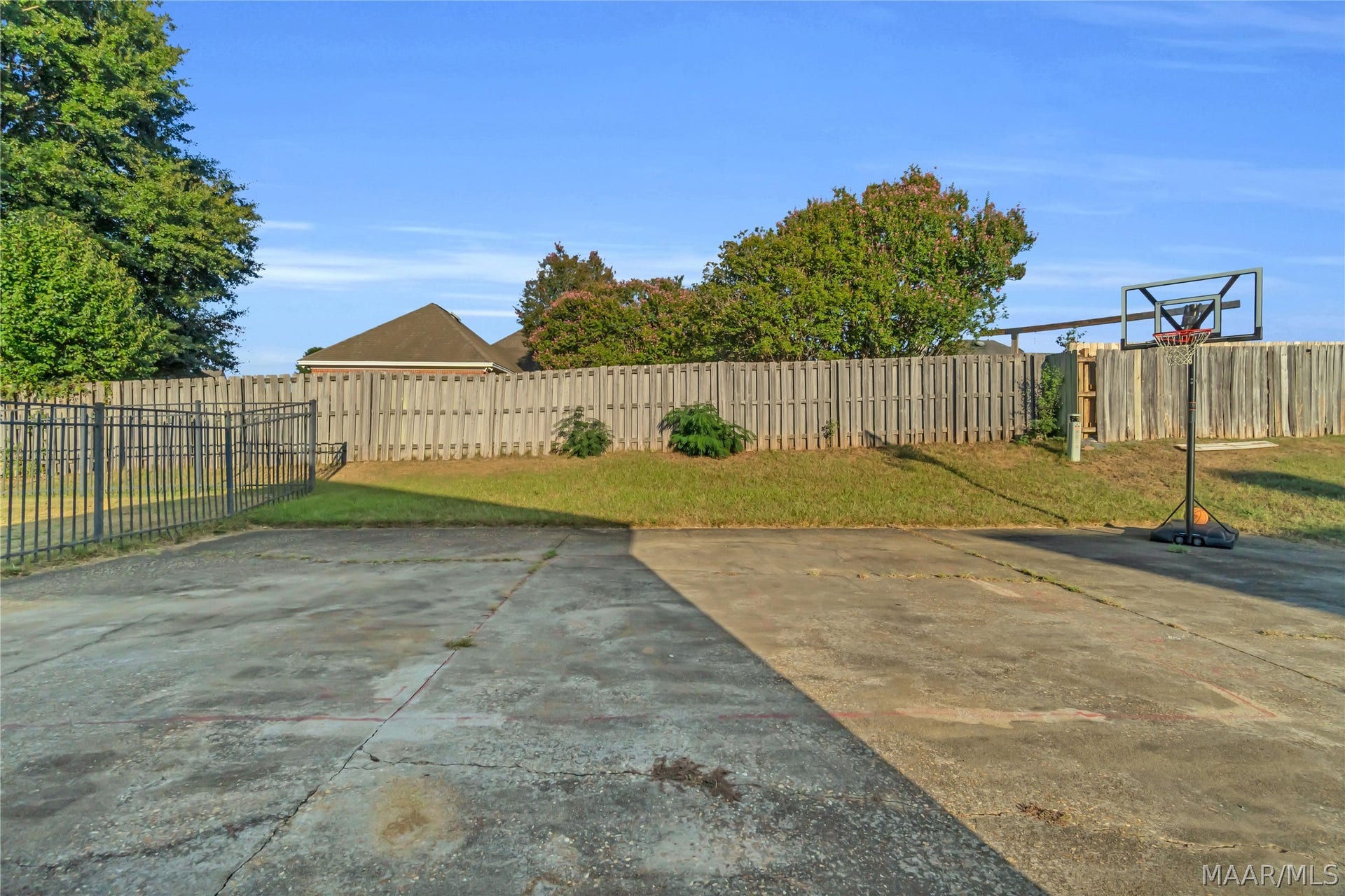 619 COUNTY DOWNS Road, Montgomery, AL 36109