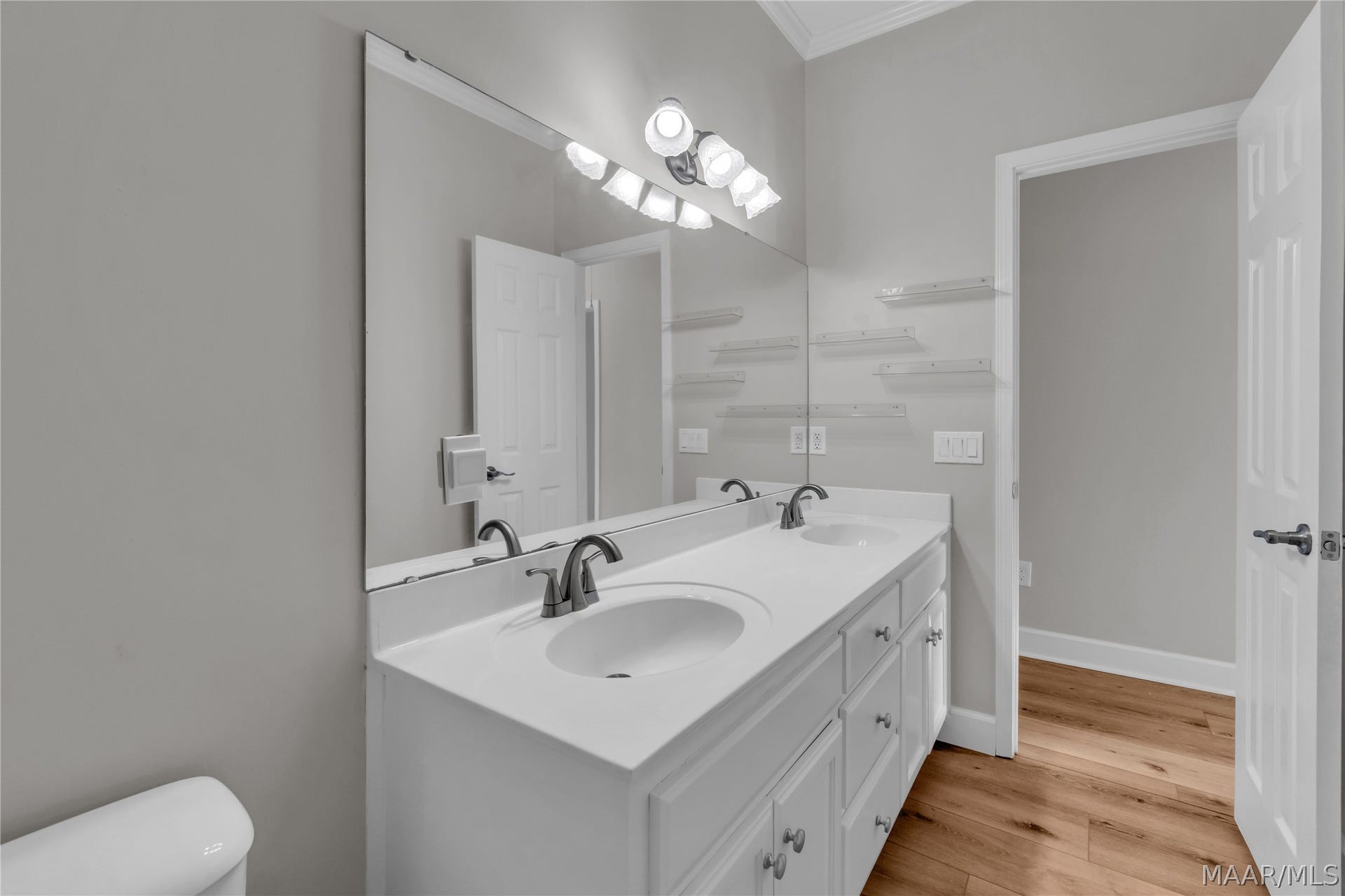 619 COUNTY DOWNS Road, Montgomery, AL 36109