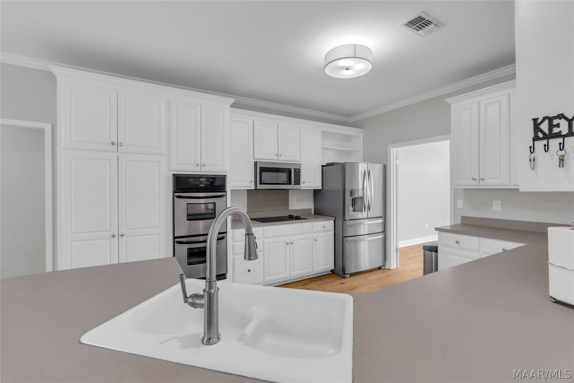 619 COUNTY DOWNS Road, Montgomery, AL 36109