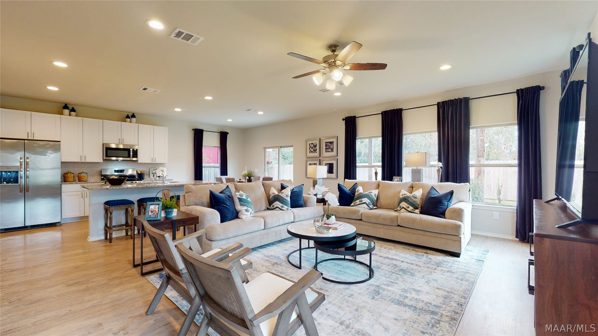 265 Jemison Trails Drive, Jemison, AL 35085 265 Jemison Trails Drive, Jemison, AL 35085
