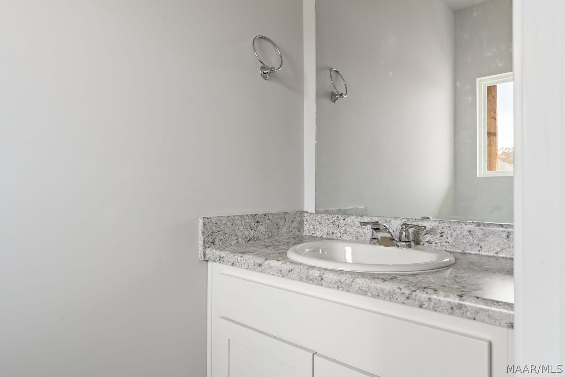 295 Jemison Trails Drive, Jemison, AL 35085 295 Jemison Trails Drive, Jemison, AL 35085