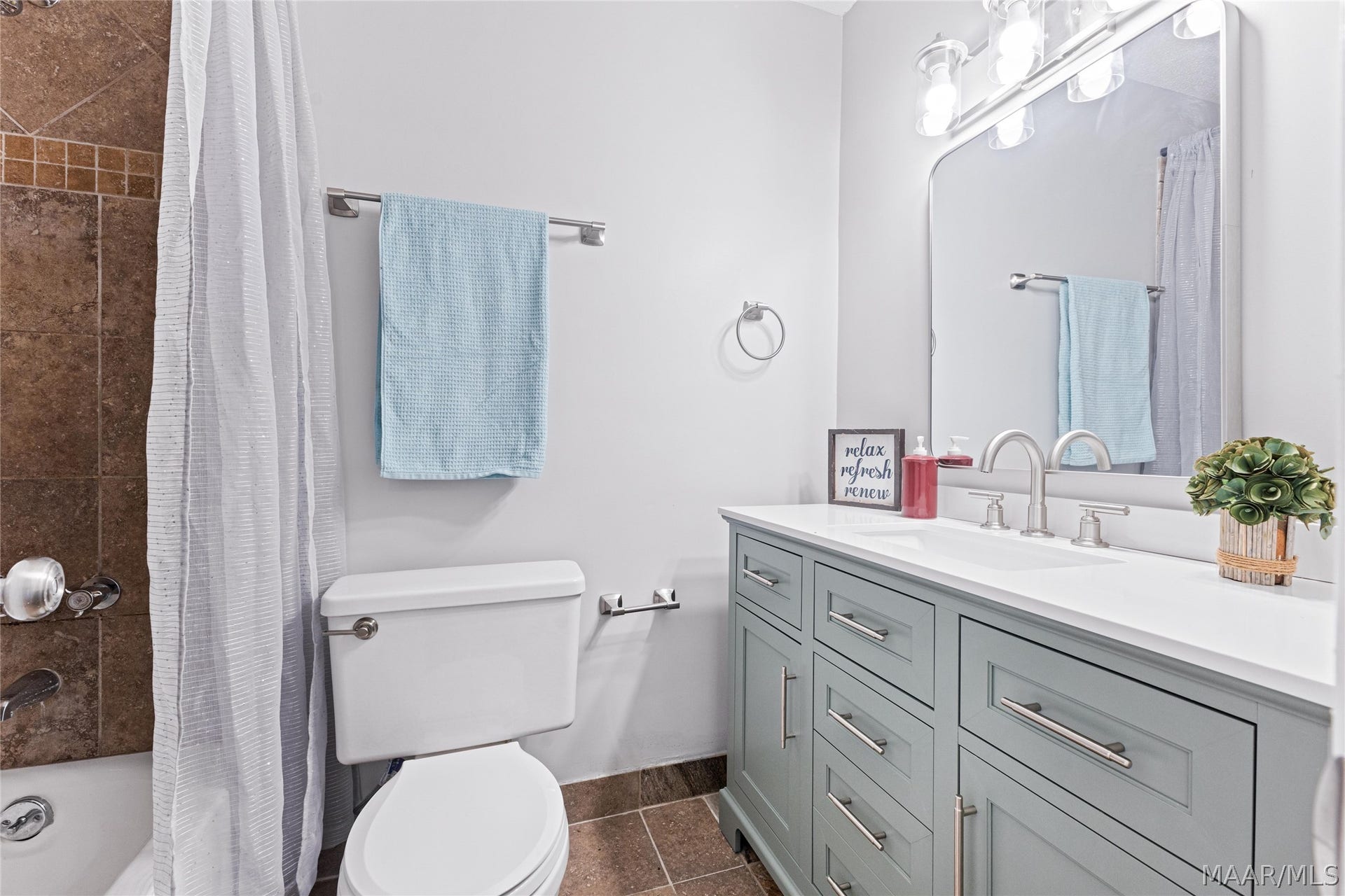 236 Davors Drive, Montgomery, AL 36109 236 Davors Drive, Montgomery, AL 36109