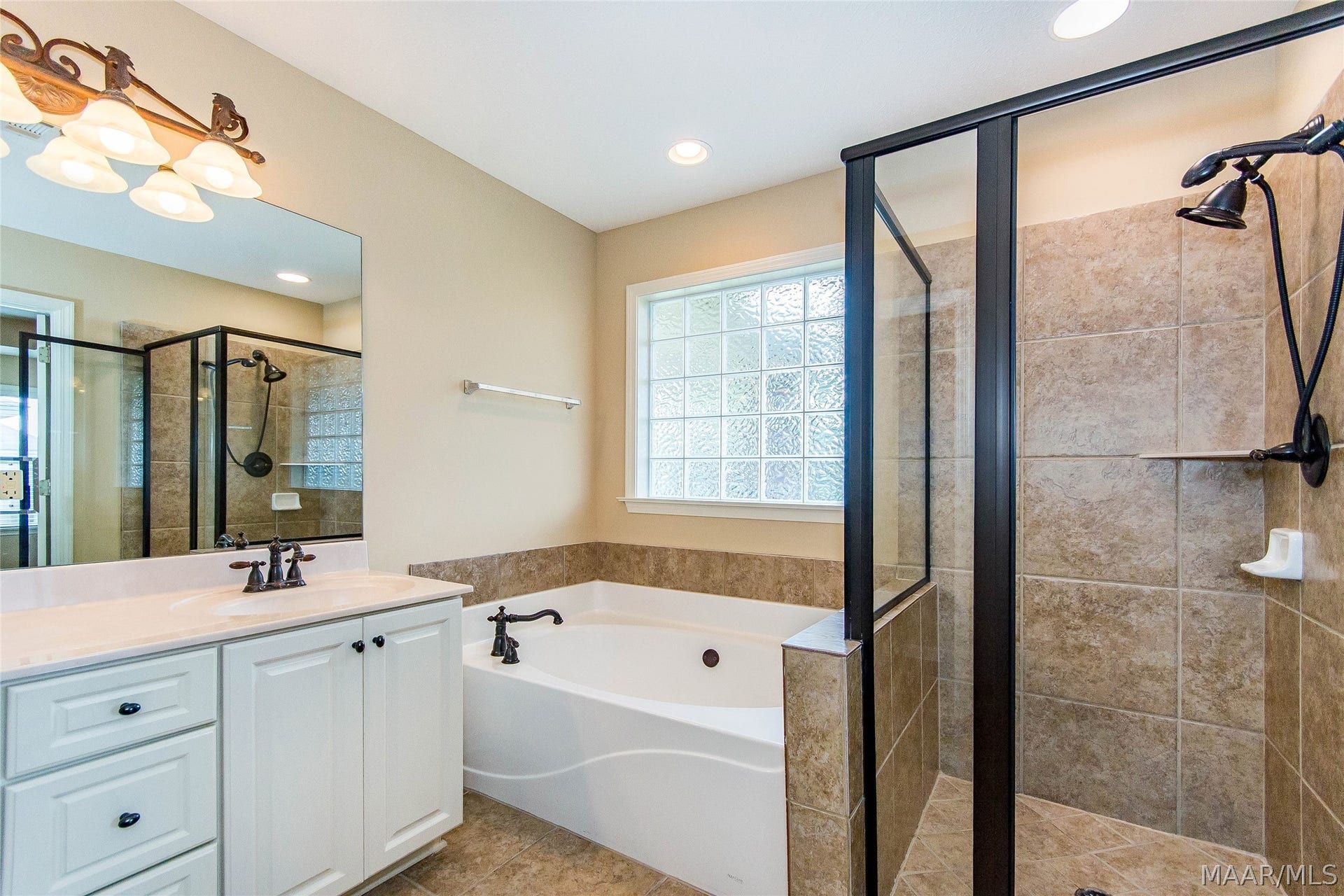 8824 ASHLAND PARK Place, Montgomery, AL 36117