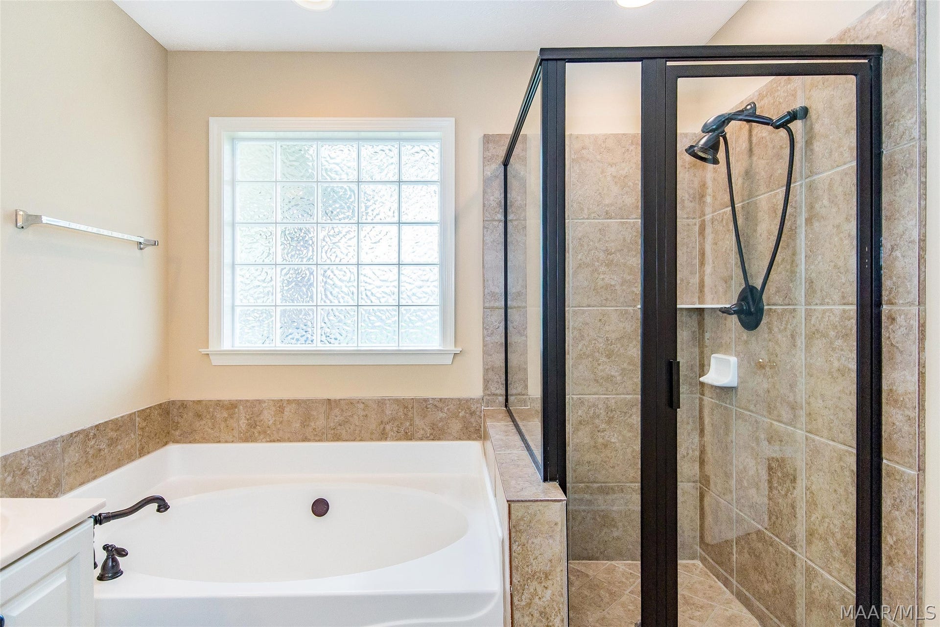 8824 ASHLAND PARK Place, Montgomery, AL 36117