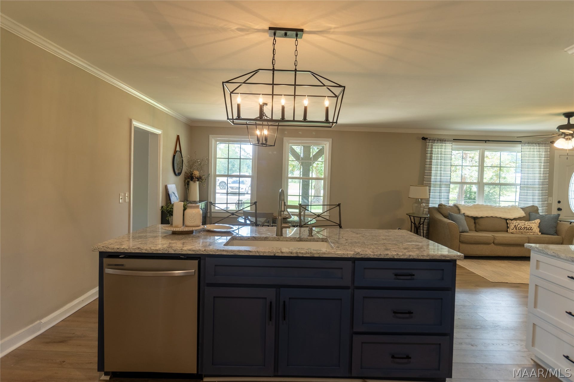 159 QUEEN ANNE Road, Wetumpka, AL 36092