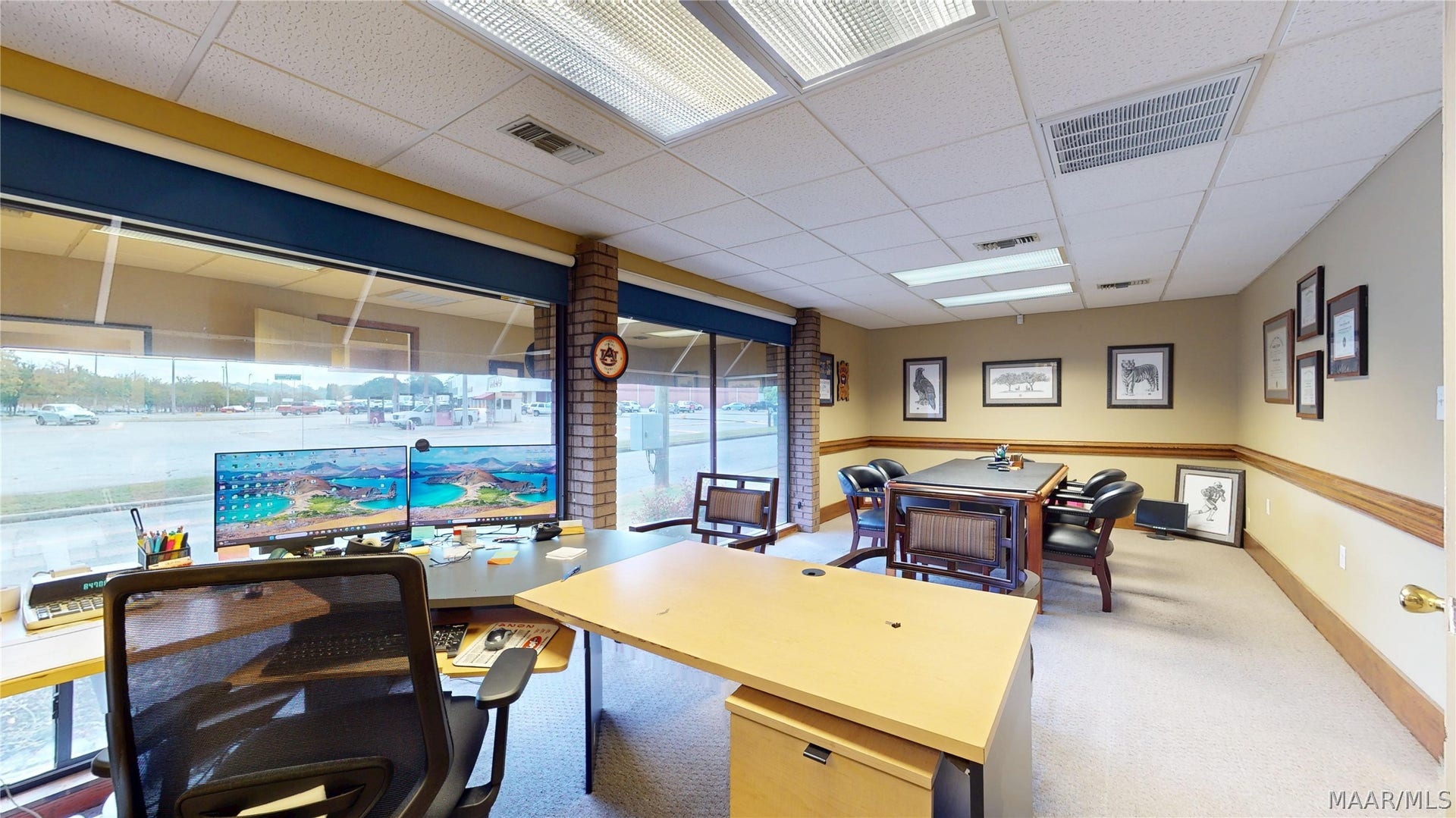 Suite C & E -Suite E office 1