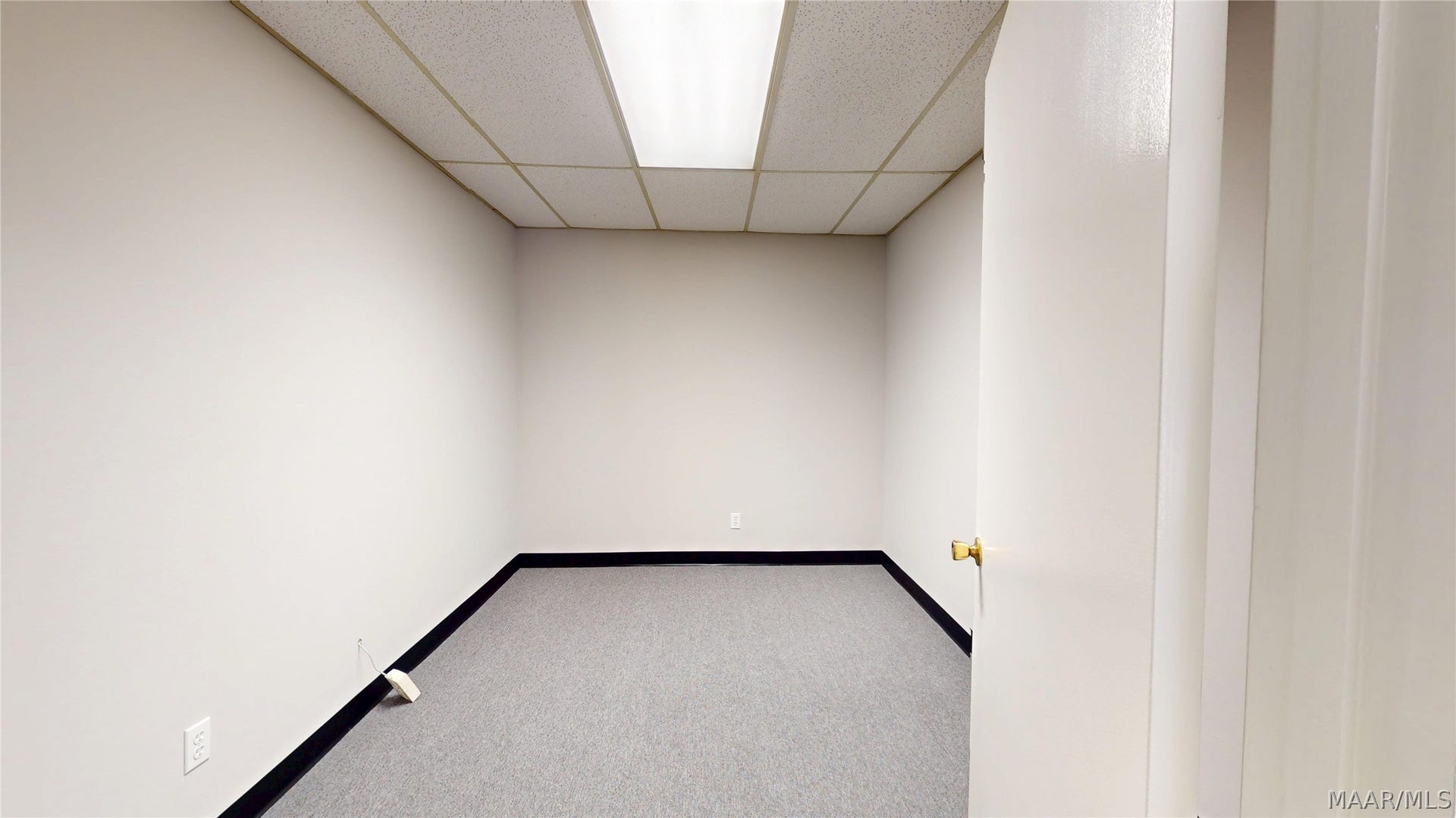 Suite D - Office 4