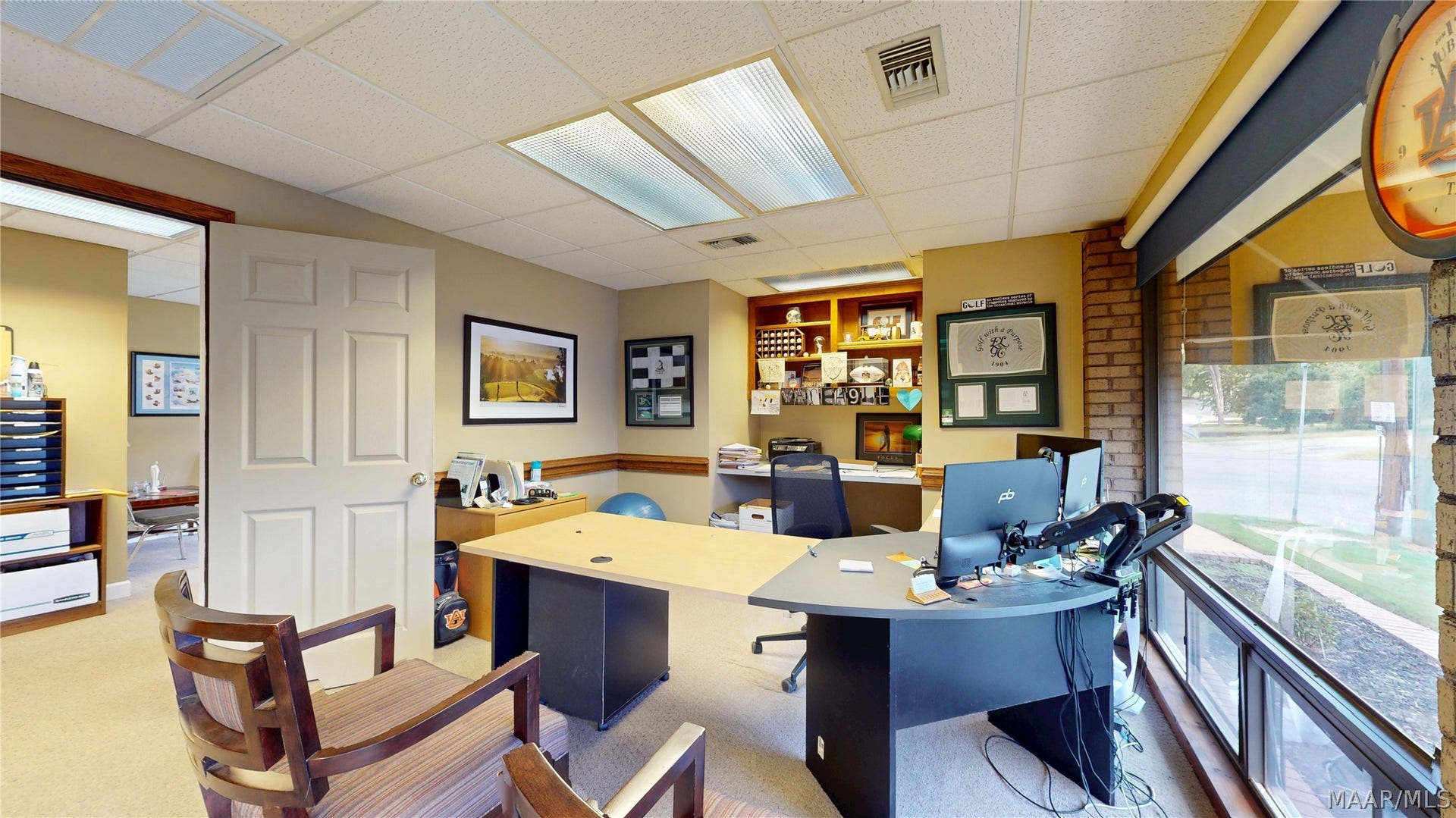 Suite C & E -Suite E office 1