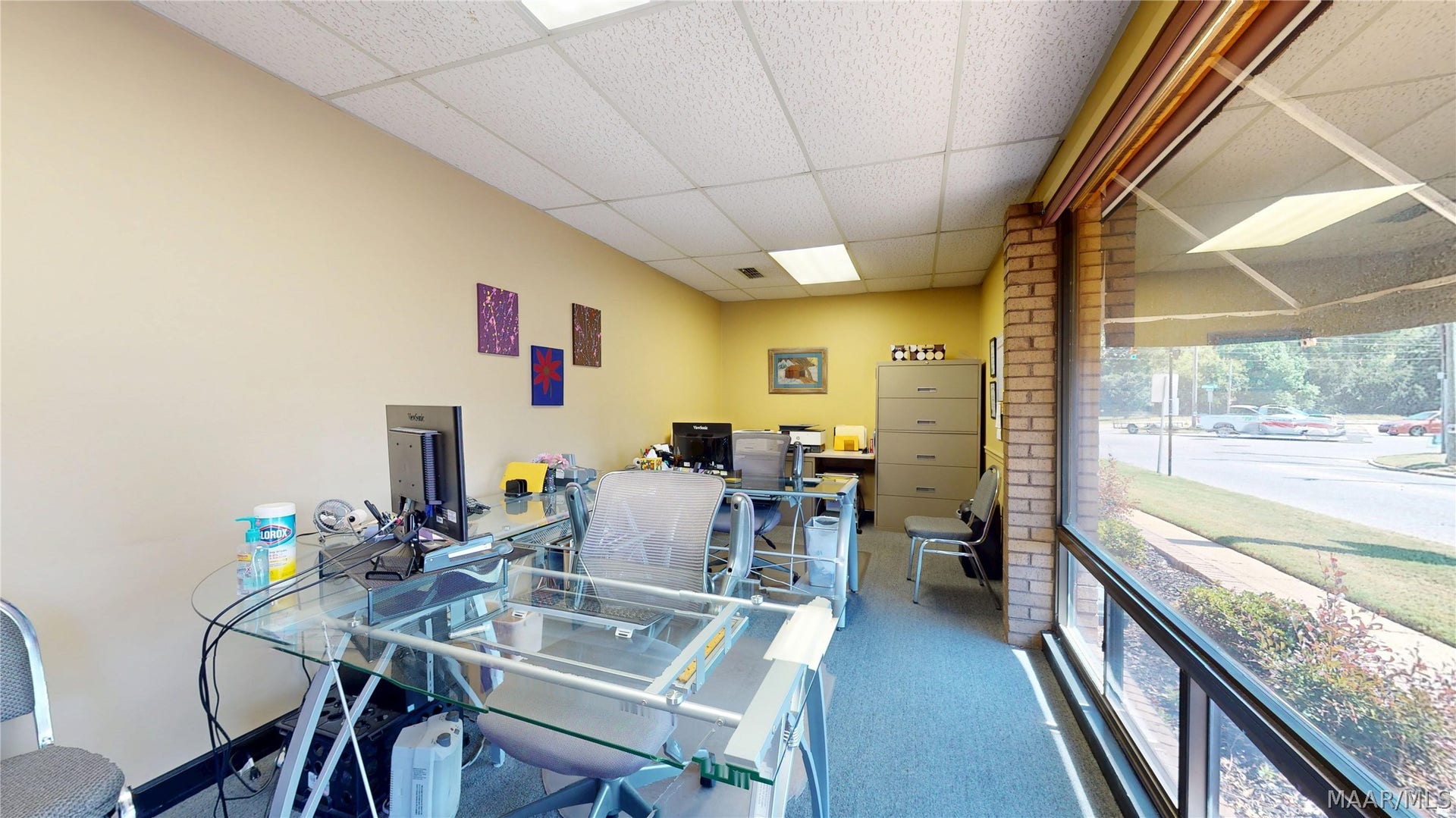 Suite B - Lobby & Office 1
