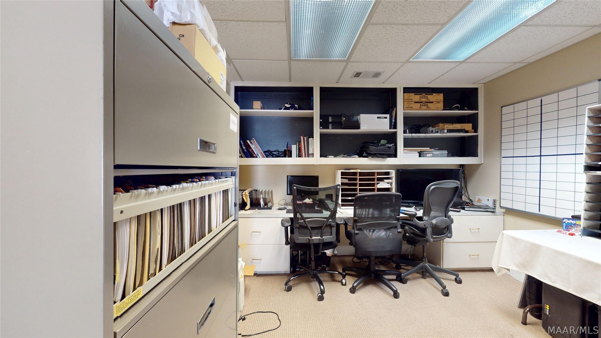 Suite C & E -Suite C office 1