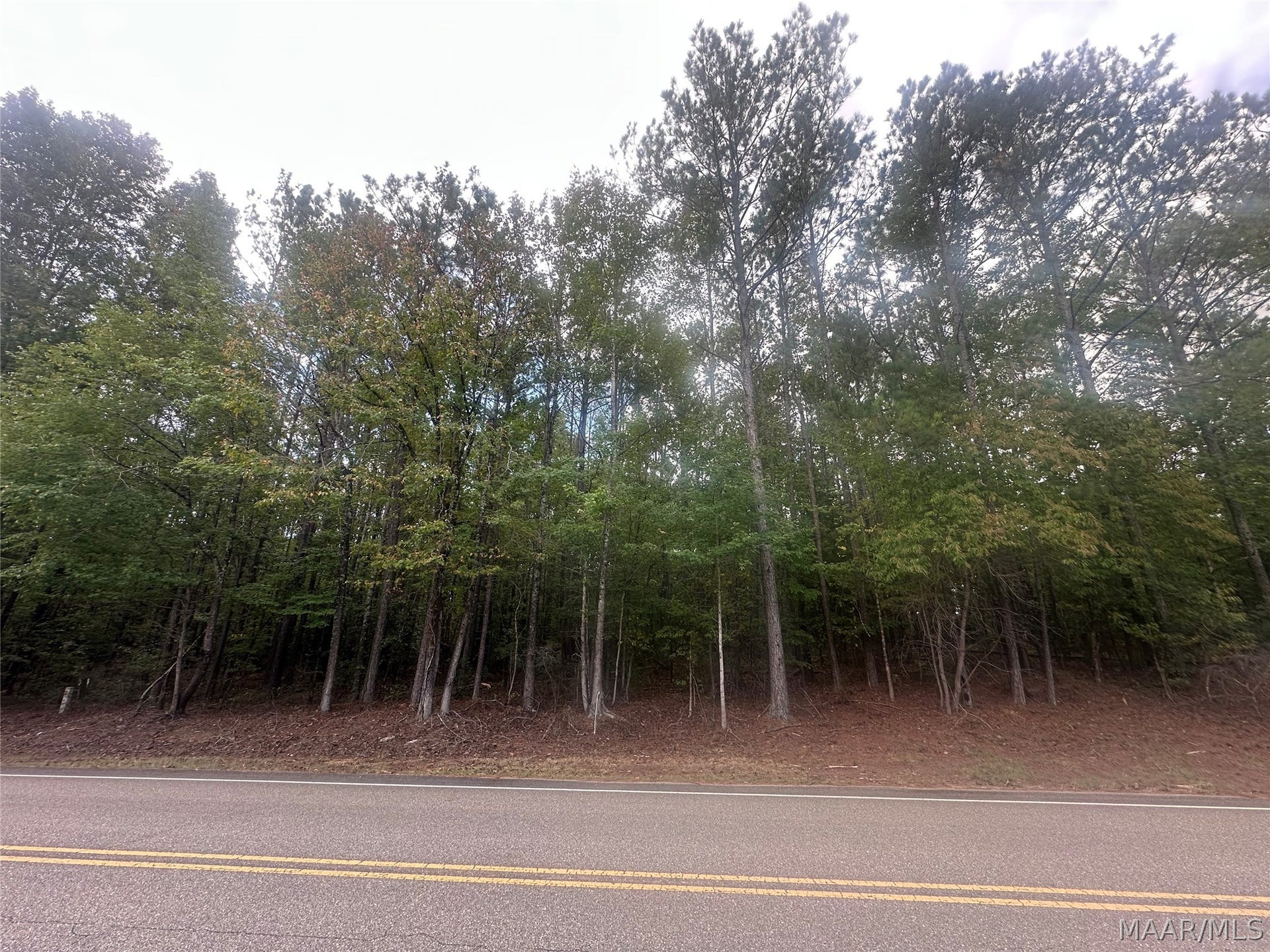 1620 Grass Farm Road, Titus, AL 36080