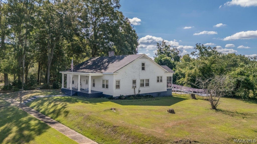 204 E Jones Street, Fort Deposit, AL 36032