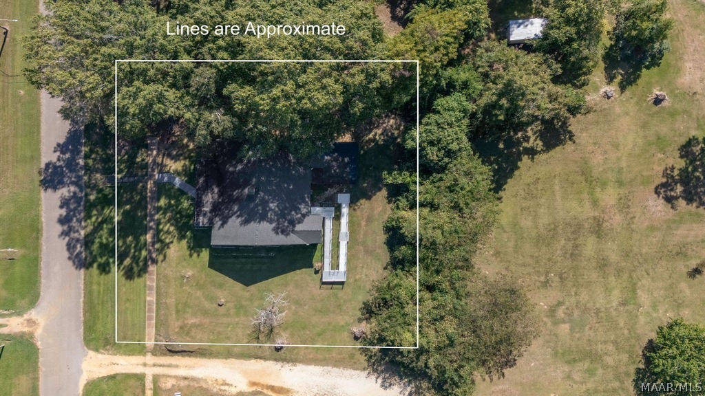 204 E Jones Street, Fort Deposit, AL 36032