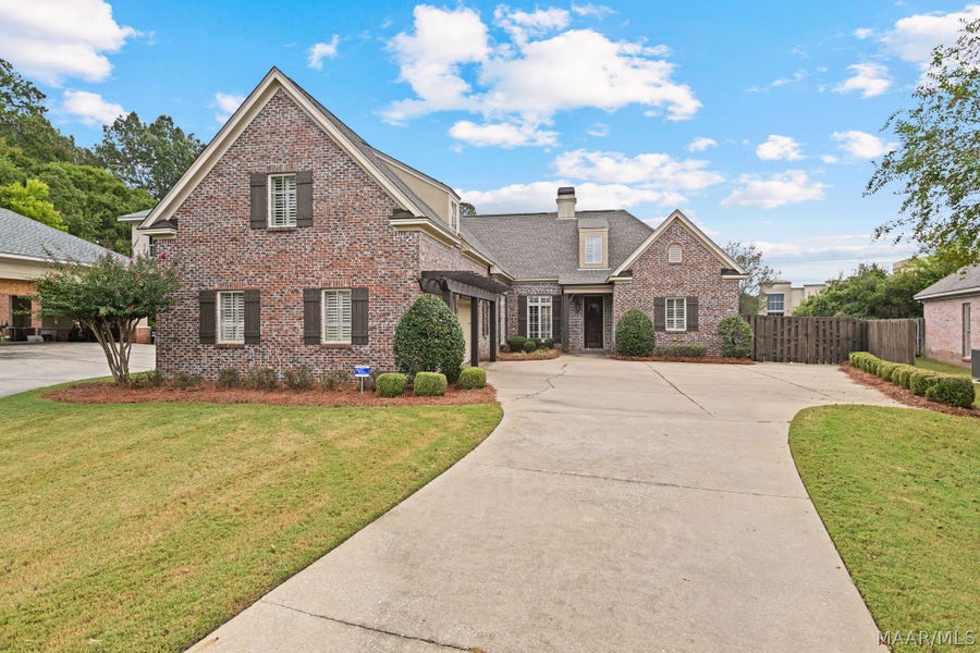 Property photo for 9861 Bent Brook Drive, Montgomery, AL