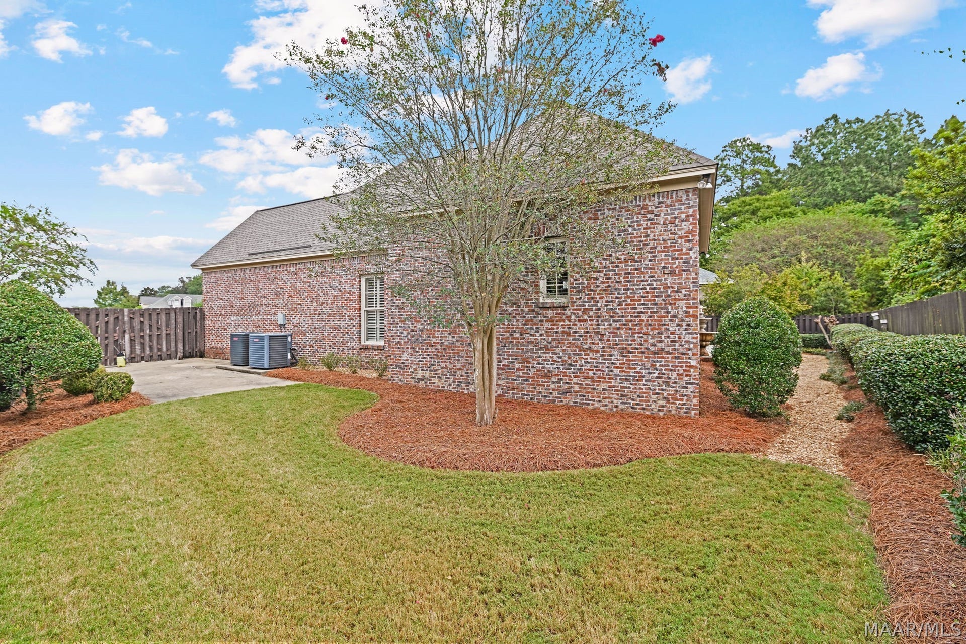 Side view of yard