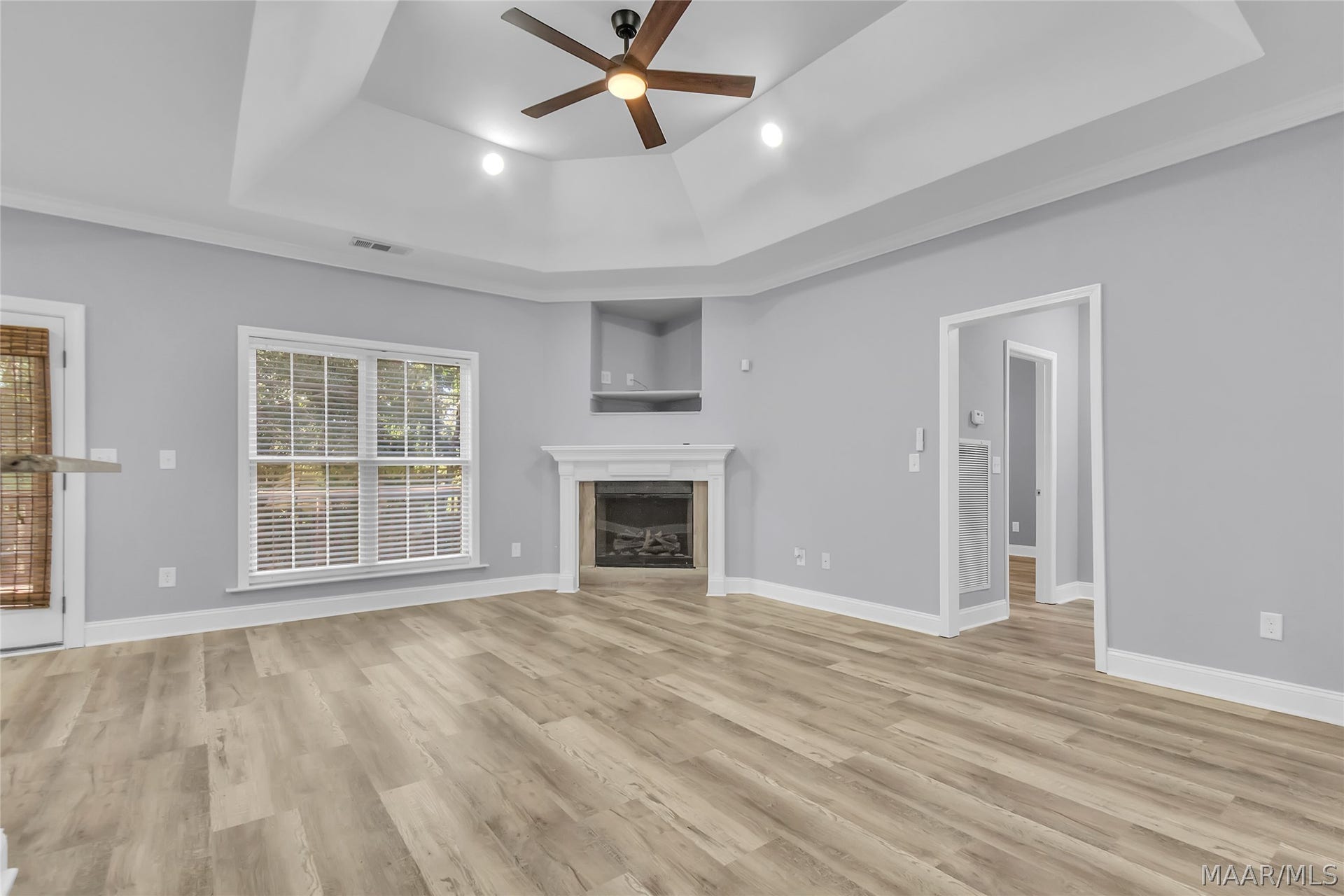 137 HICKORY Lane, Wetumpka, AL 36093