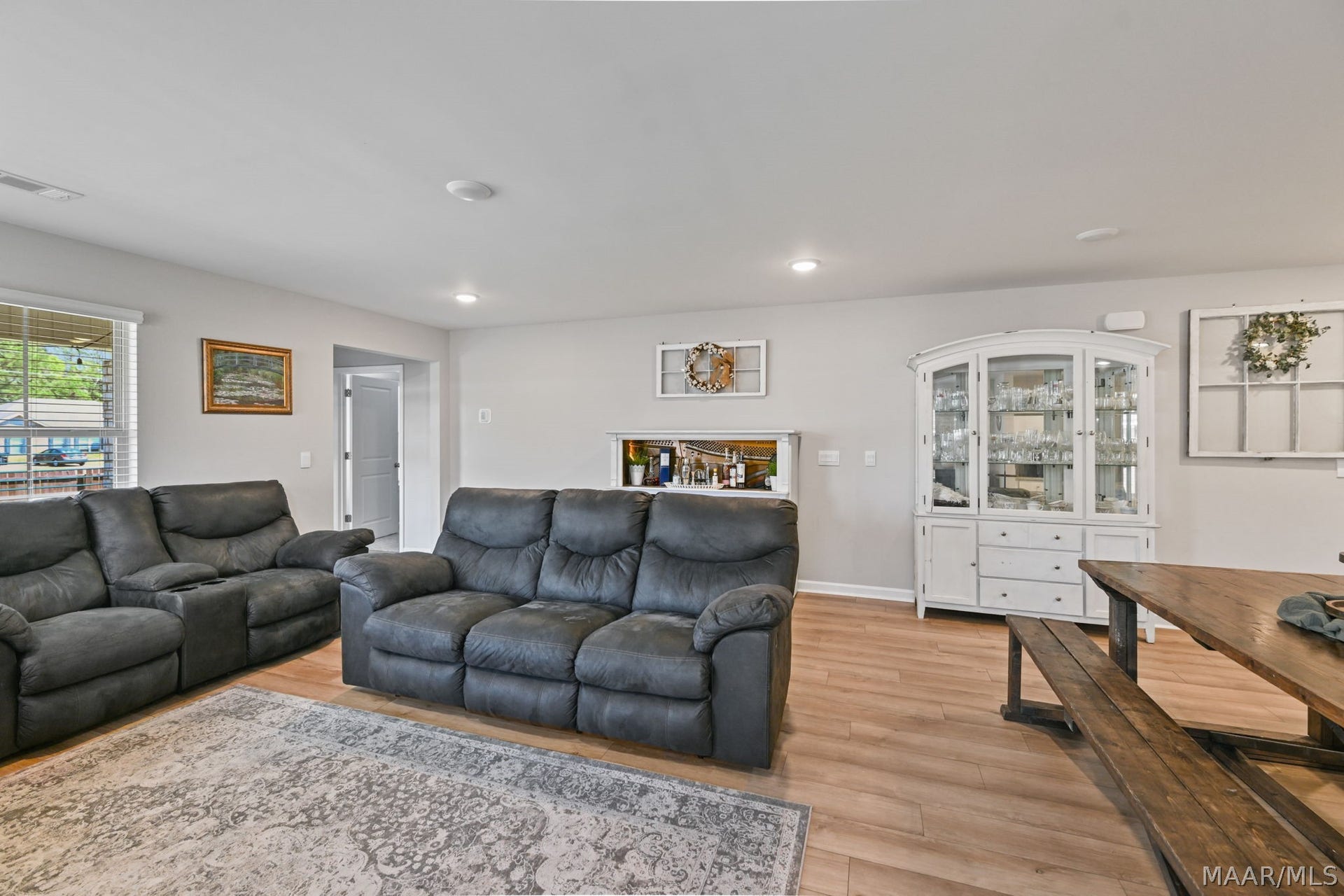 112 Kohn Drive, Millbrook, AL 36054 112 Kohn Drive, Millbrook, AL 36054