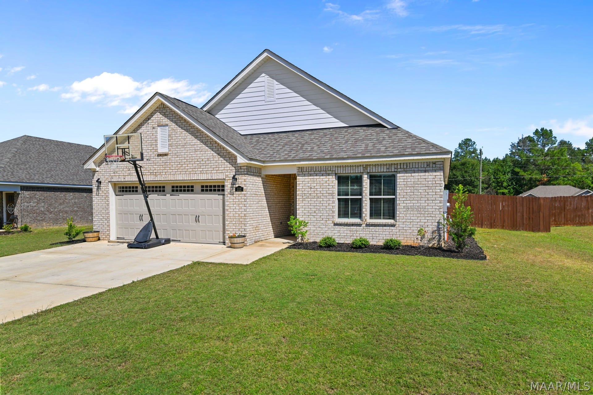 112 Kohn Drive, Millbrook, AL 36054 112 Kohn Drive, Millbrook, AL 36054