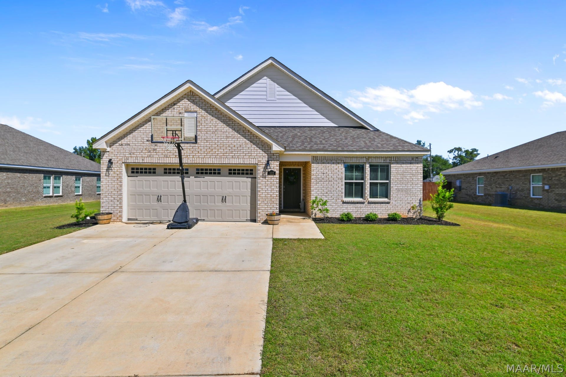 112 Kohn Drive, Millbrook, AL 36054 112 Kohn Drive, Millbrook, AL 36054