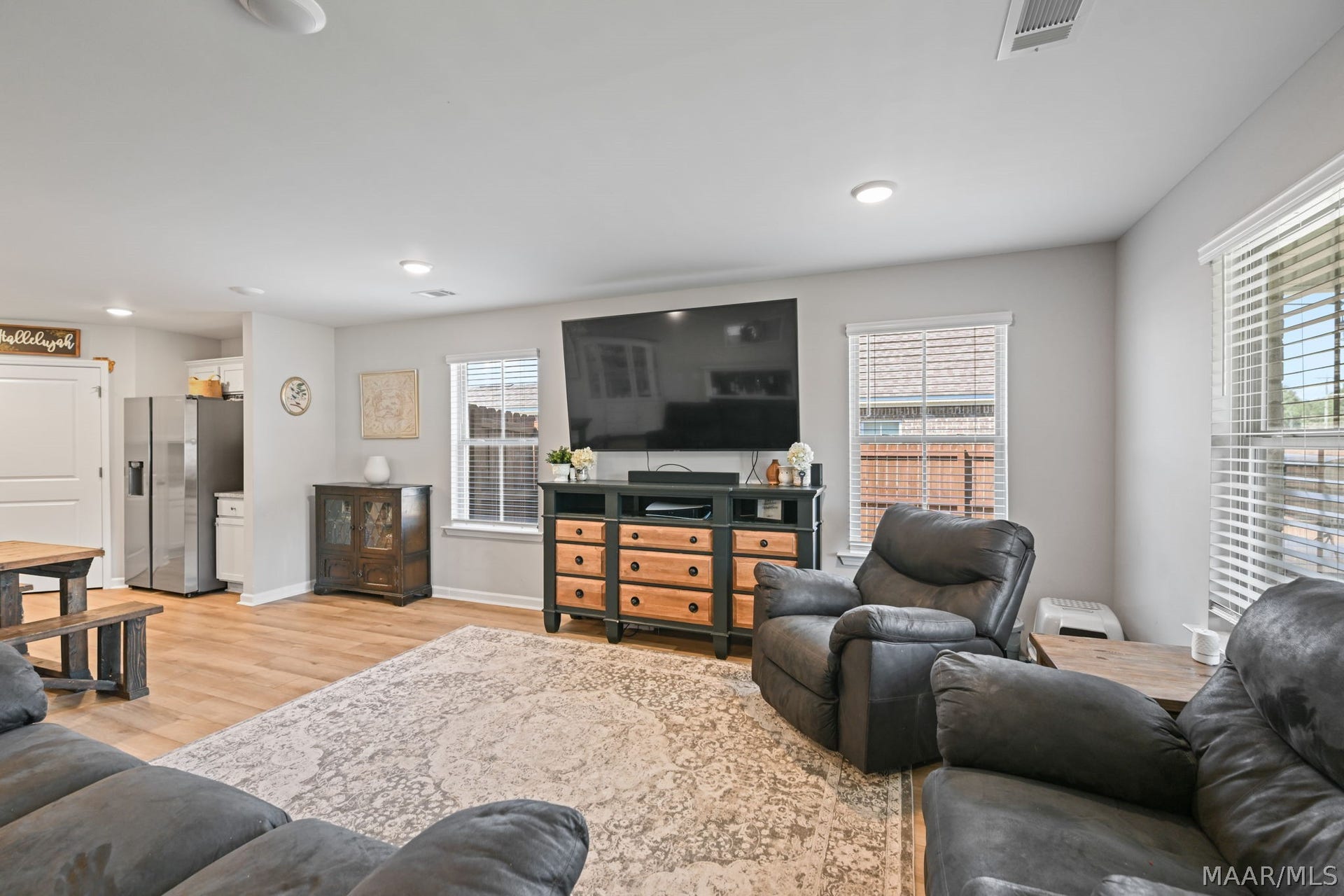 112 Kohn Drive, Millbrook, AL 36054 112 Kohn Drive, Millbrook, AL 36054