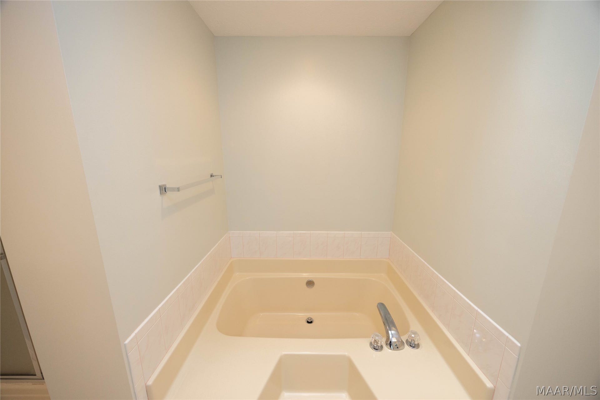 847 Dee Drive, Prattville, AL 36066