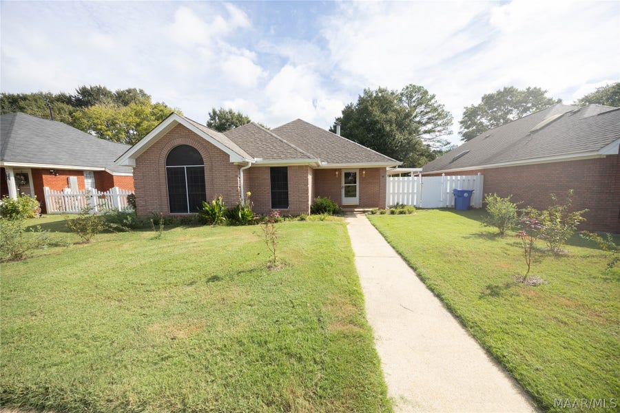 Property photo for 847 Dee Drive, Prattville, AL
