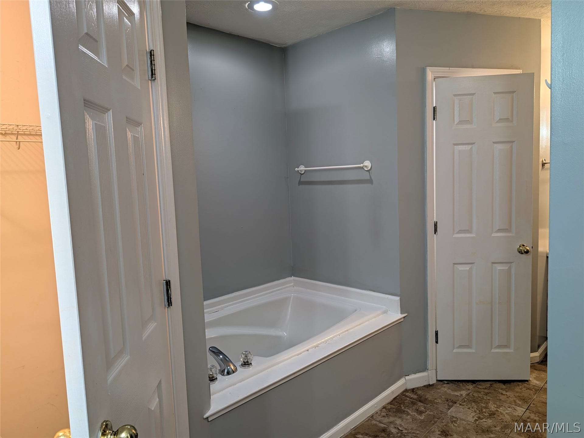 52 Hidden Valley Road, Deatsville, AL 36022 52 Hidden Valley Road, Deatsville, AL 36022