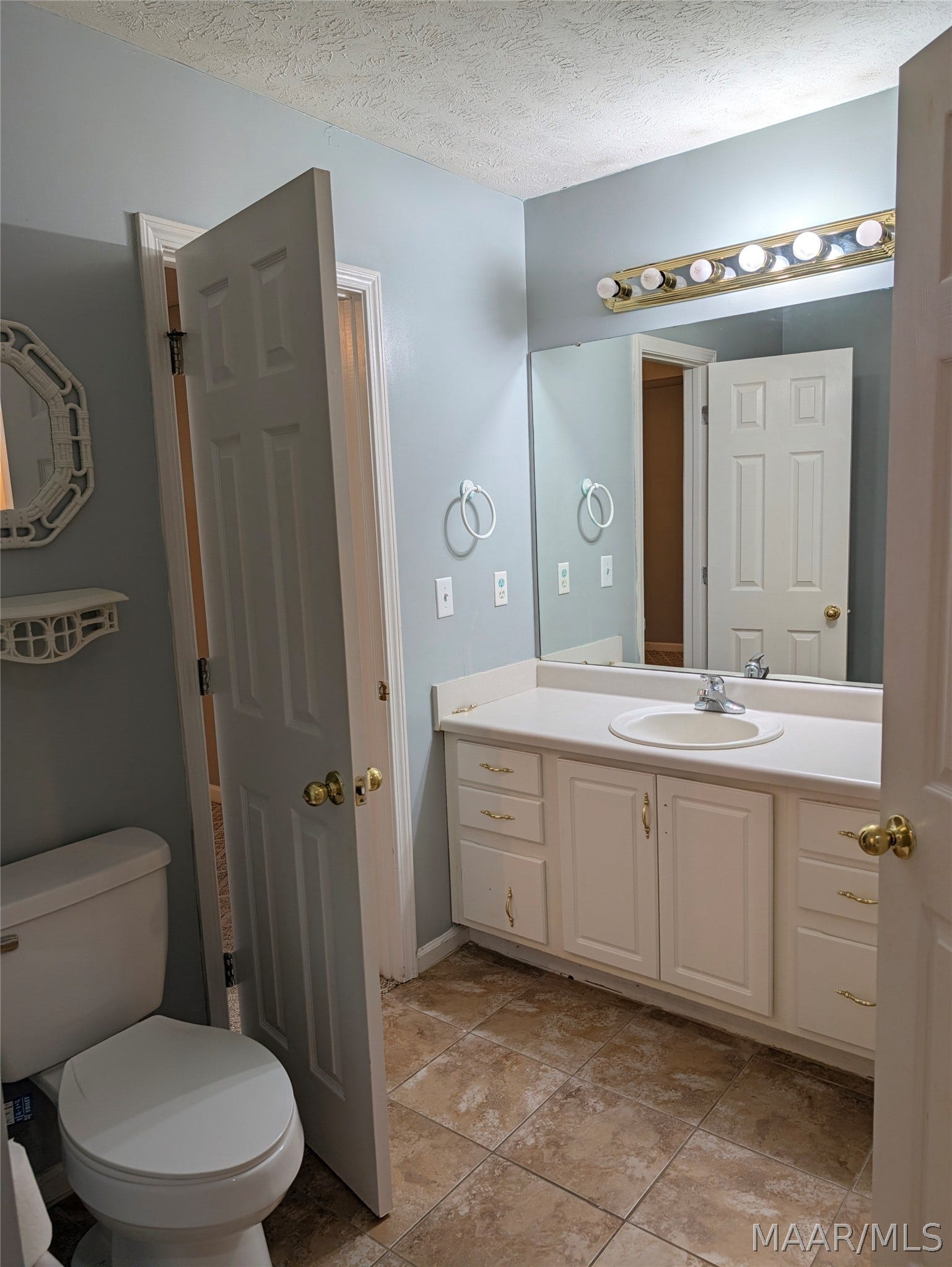52 Hidden Valley Road, Deatsville, AL 36022 52 Hidden Valley Road, Deatsville, AL 36022